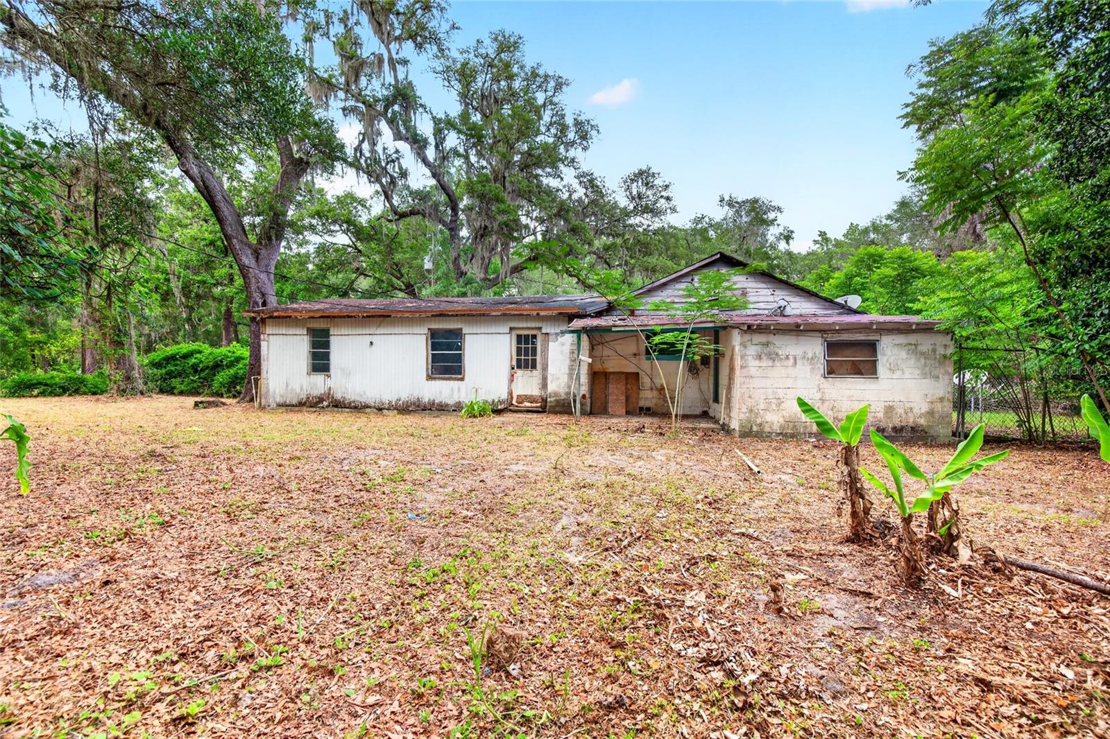 15176 154th, Fort Mc Coy, FL 32134