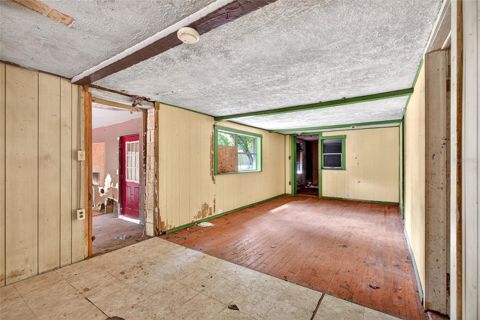15176 154th, Fort Mc Coy, FL 32134