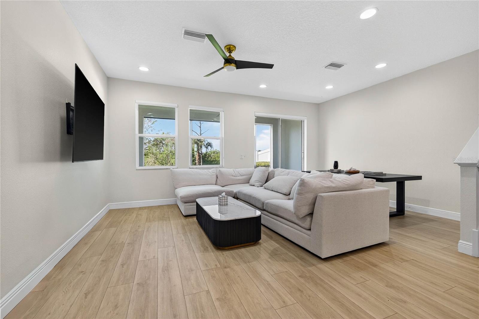 8128 Muddy Pines, Tampa, FL 33635