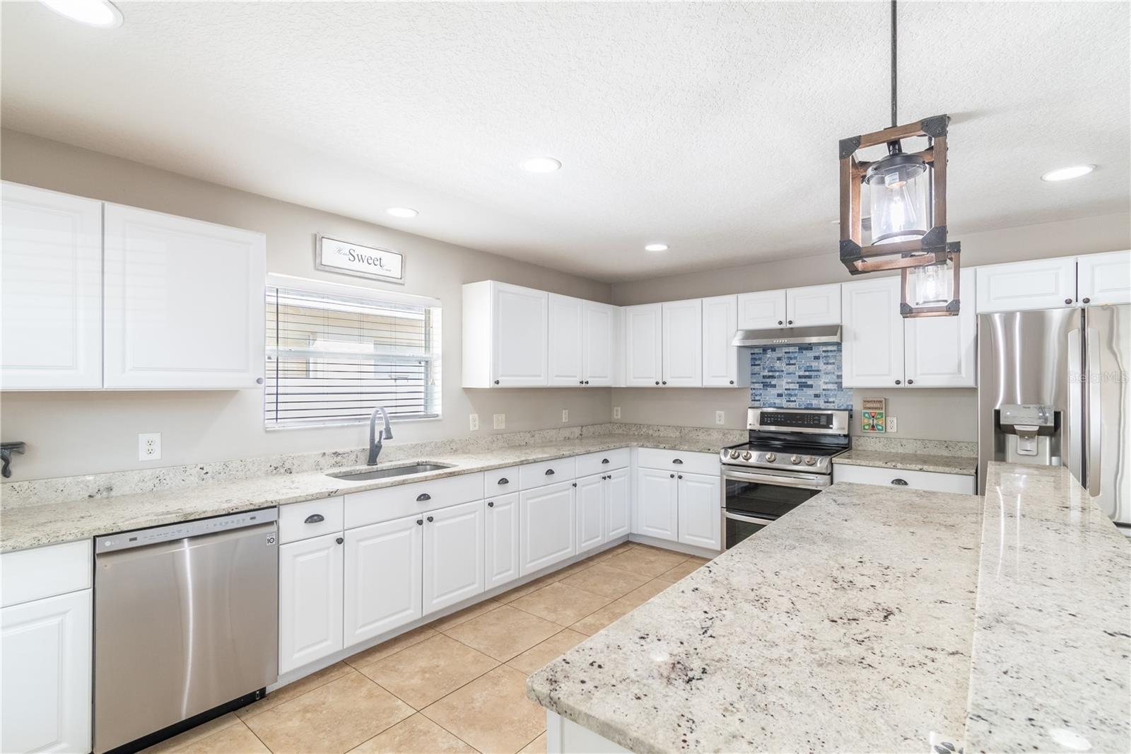 5049 Gandross, Mount Dora, FL 32757