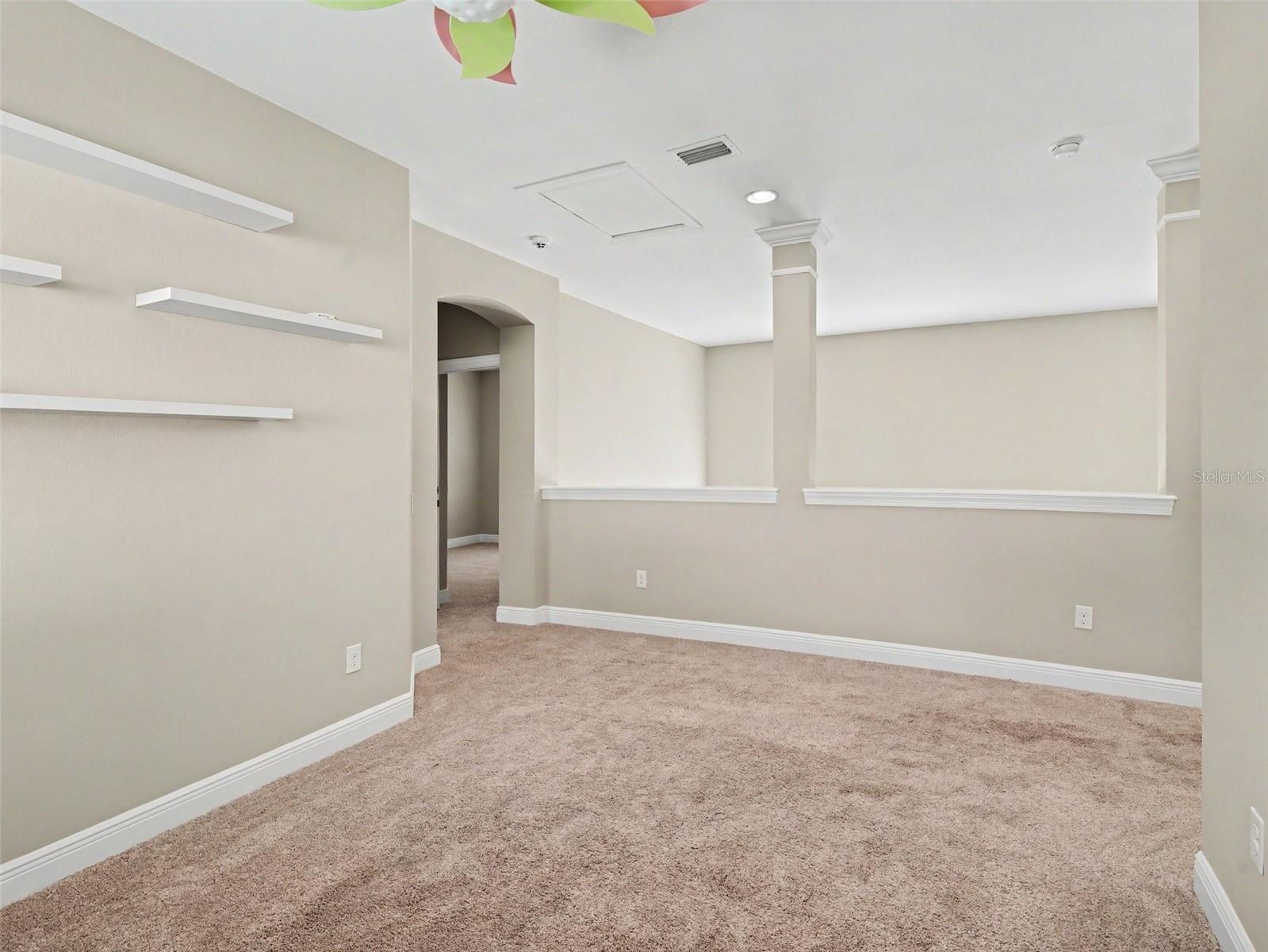 2424 Wood, Sarasota, FL 34237
