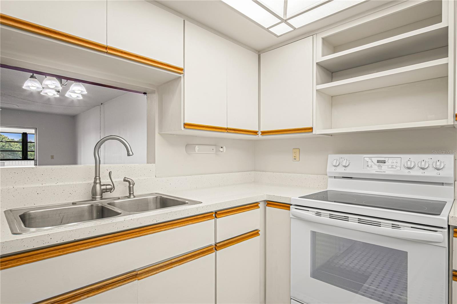 725 Port Malabar Unit 301, Palm Bay, FL 32905