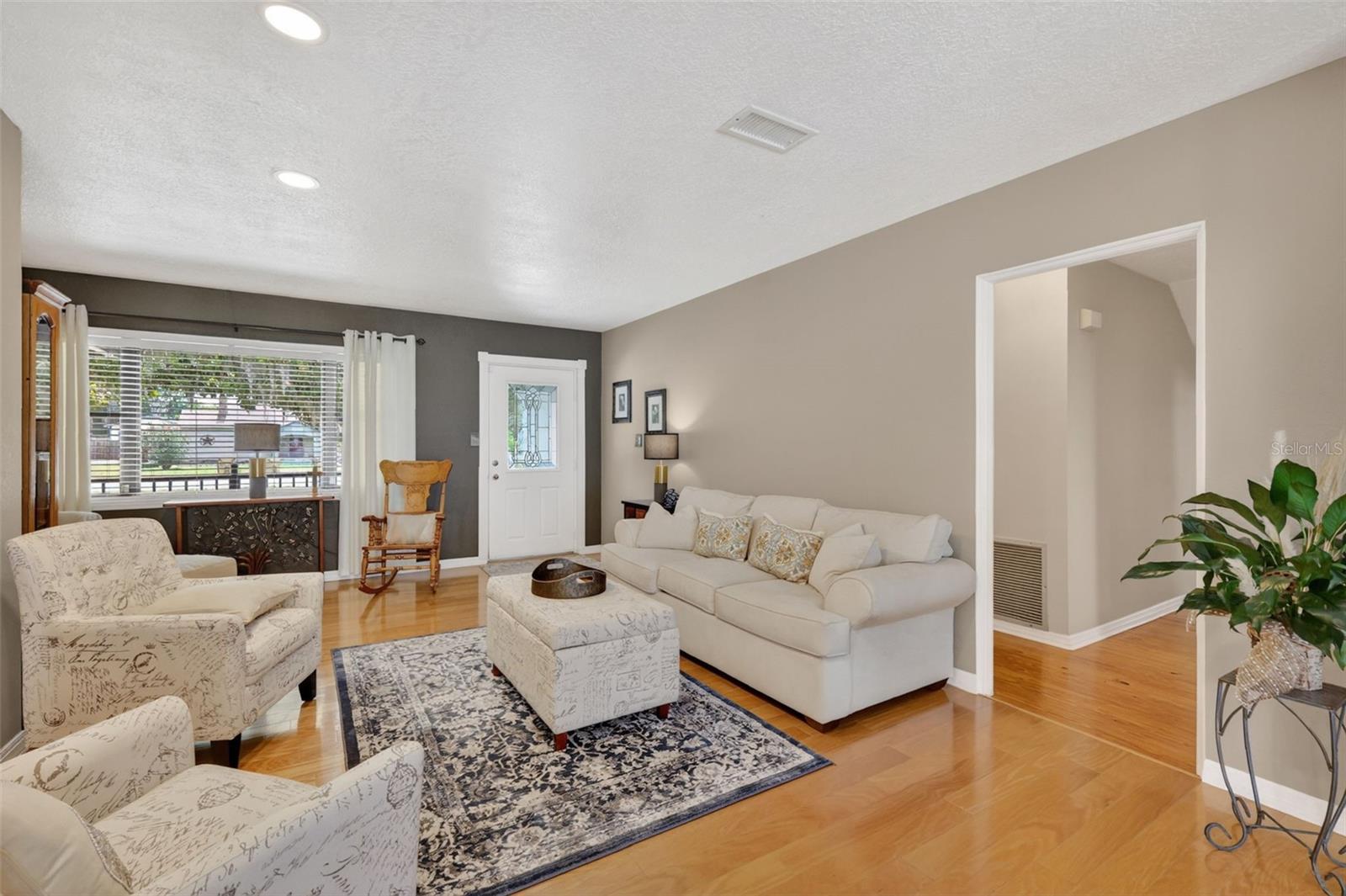 32739 Lake Eustis, Tavares, FL 32778