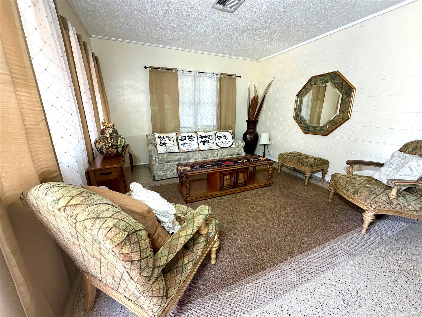 317 Avenue G, Winter Haven, FL 33880