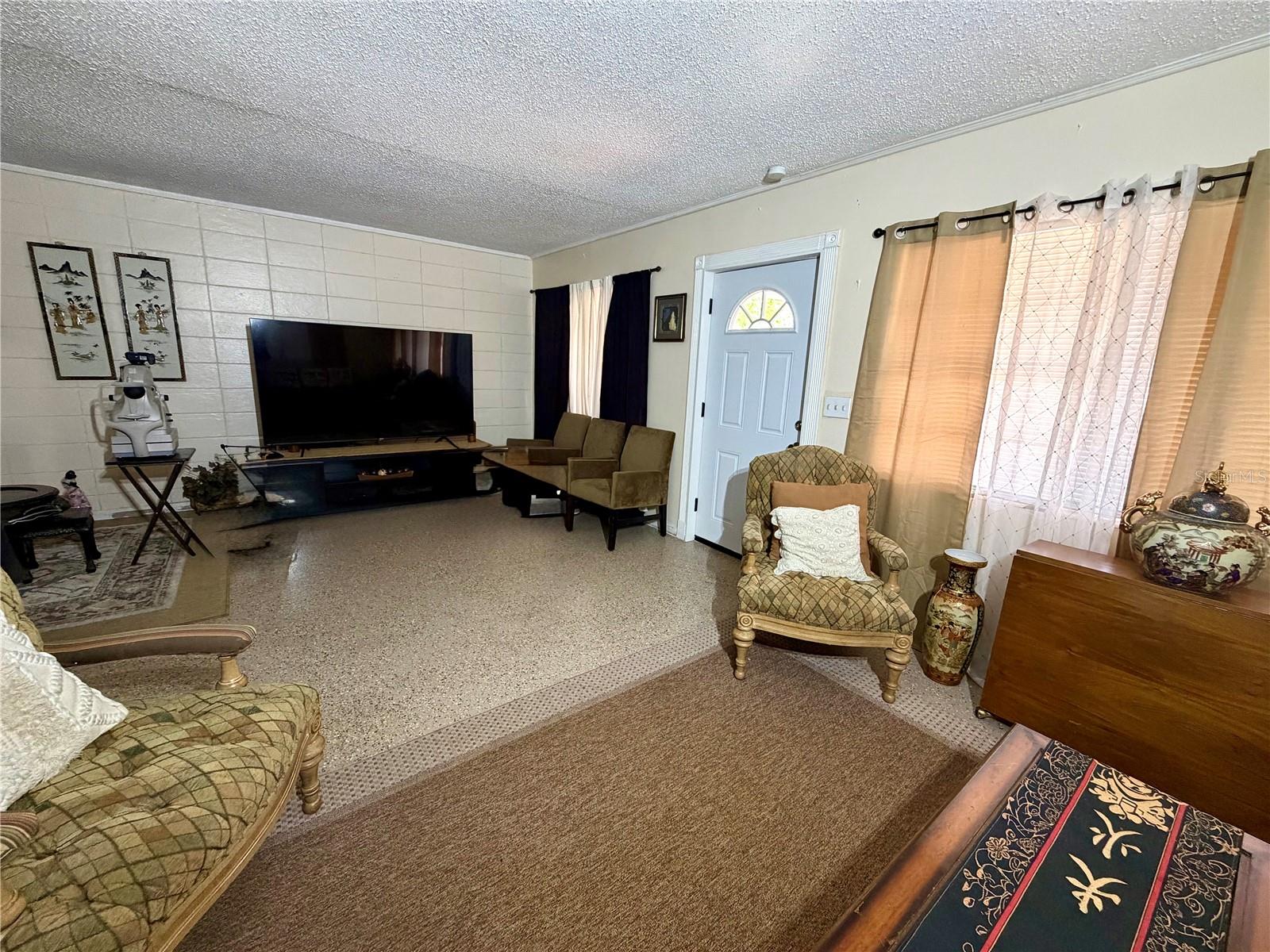 317 Avenue G, Winter Haven, FL 33880