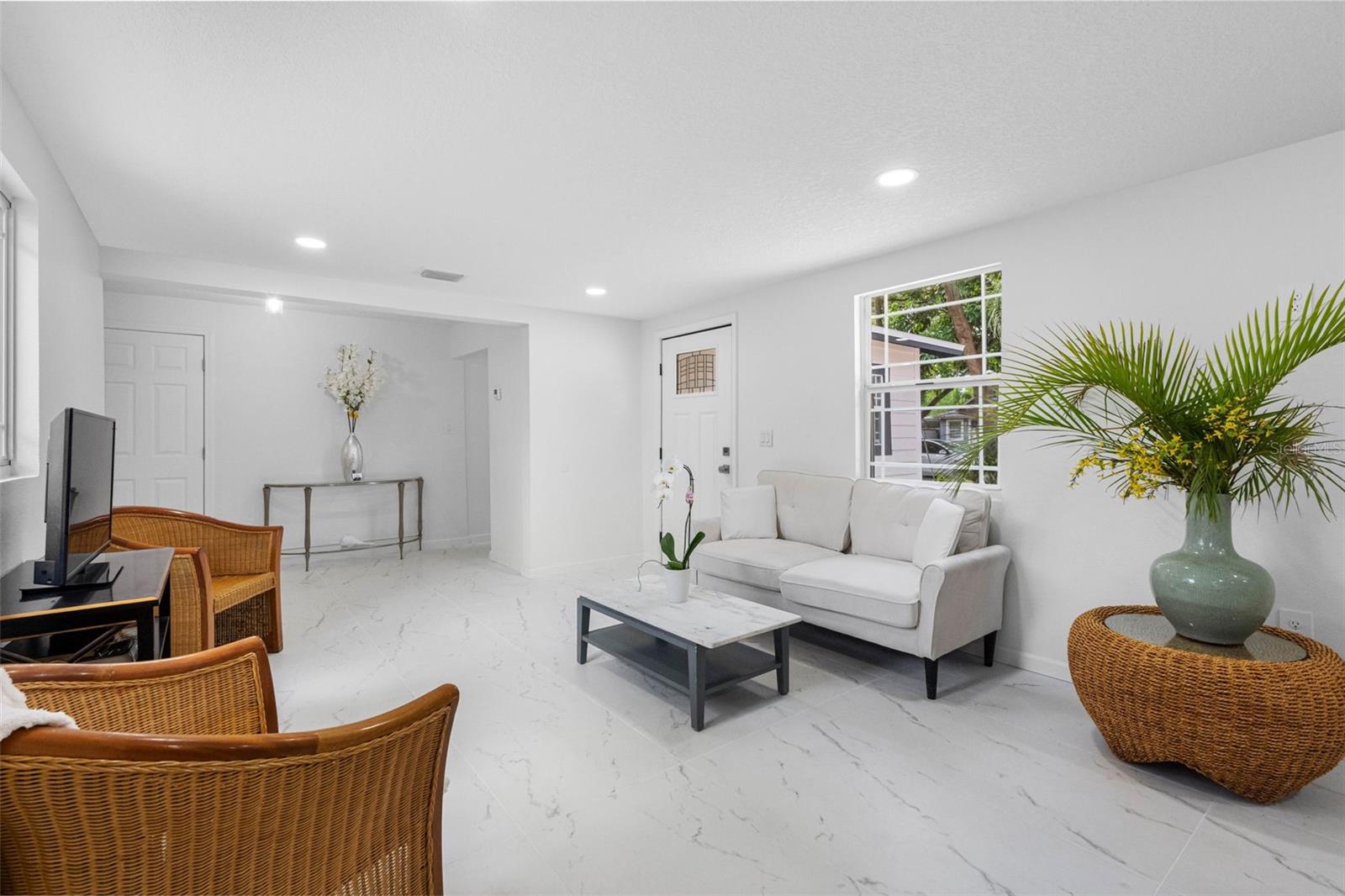 1208 Chilkoot, Tampa, FL 33612
