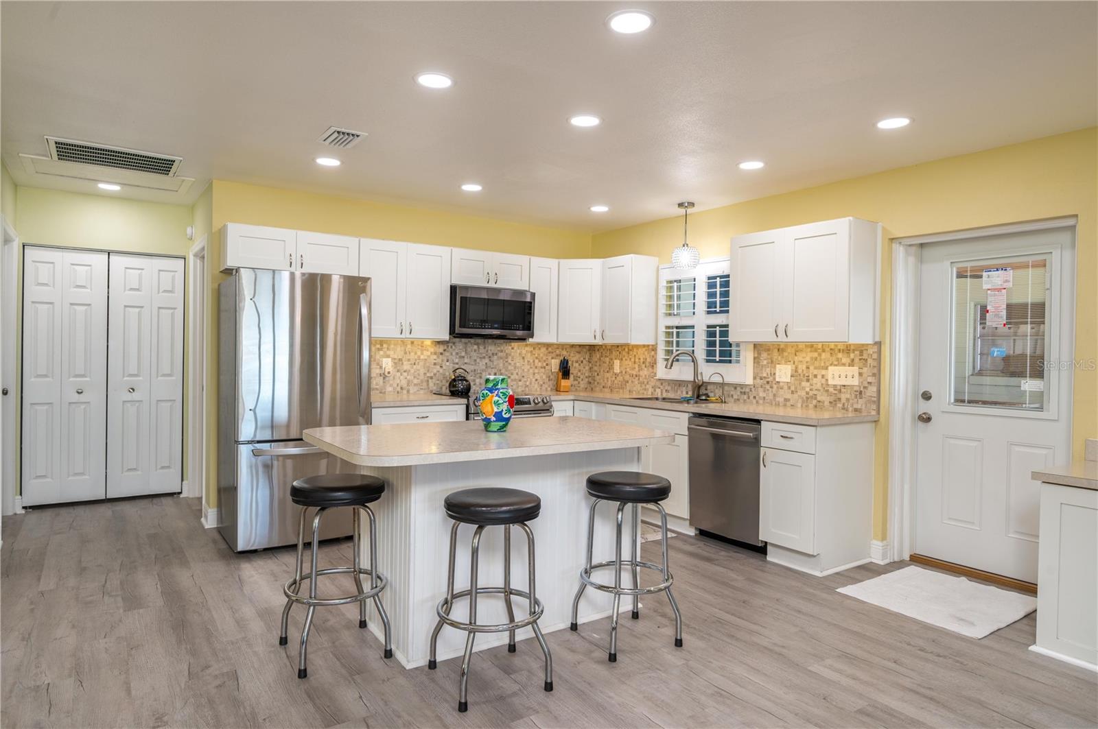 10742 Beach, Lake Wales, FL 33898