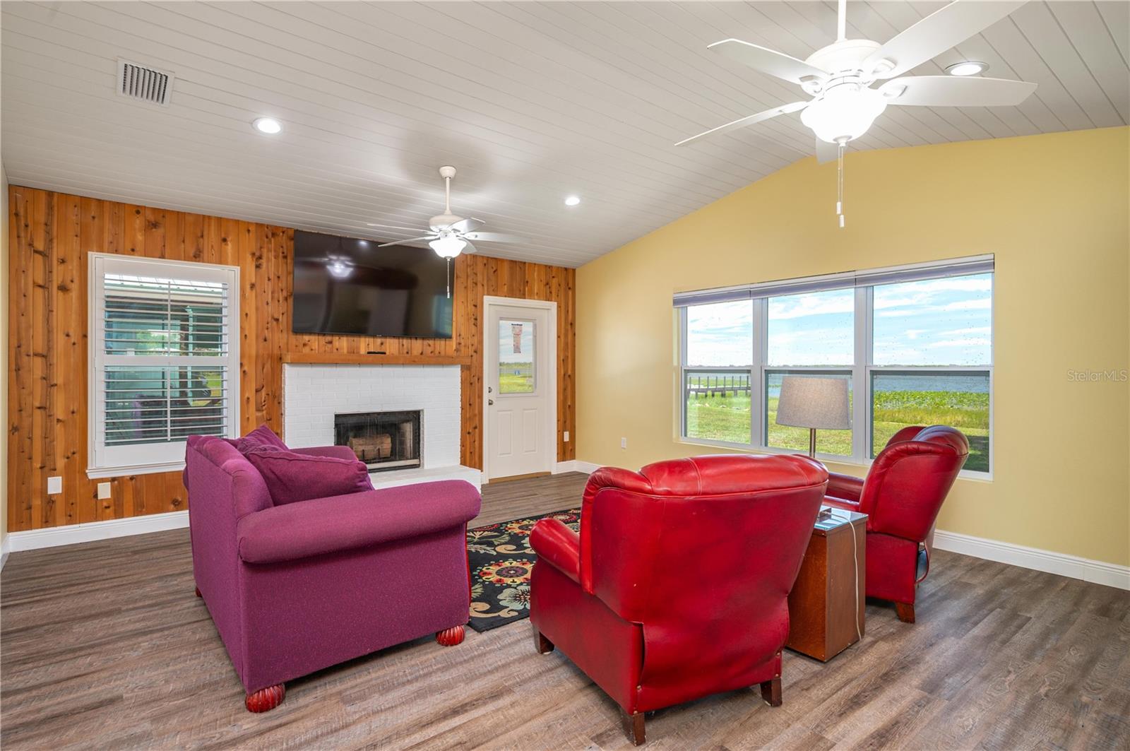 10742 Beach, Lake Wales, FL 33898