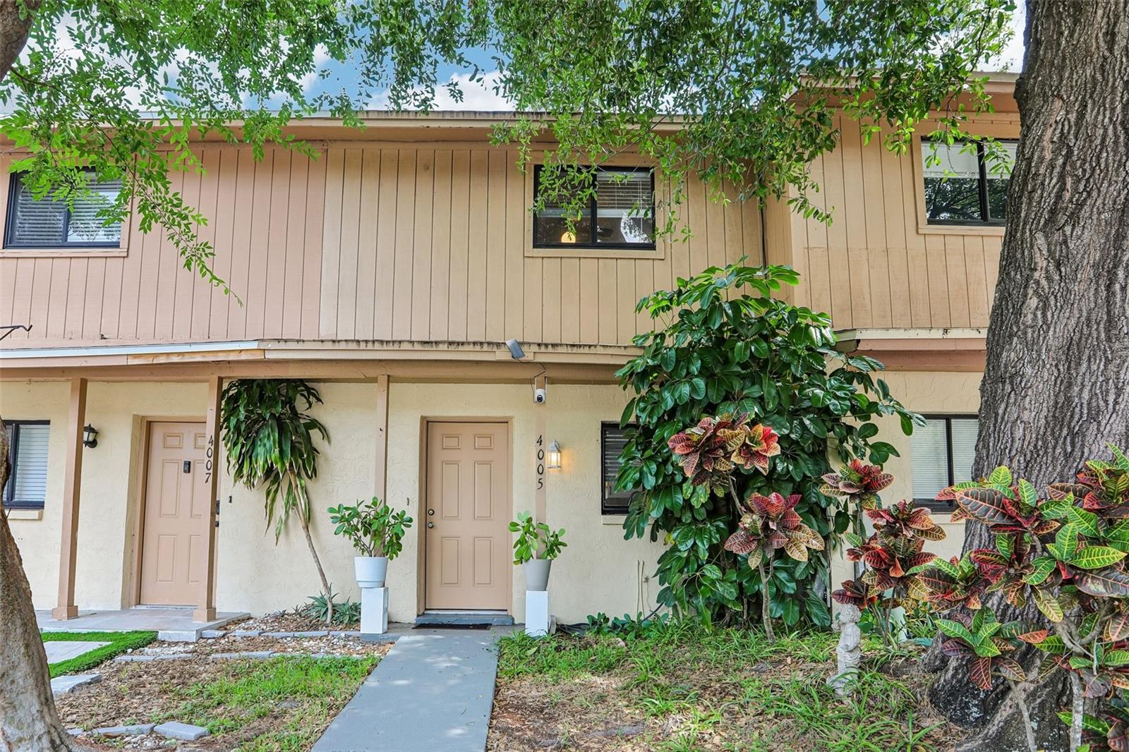 4005 Oak Limb, Tampa, FL 33614