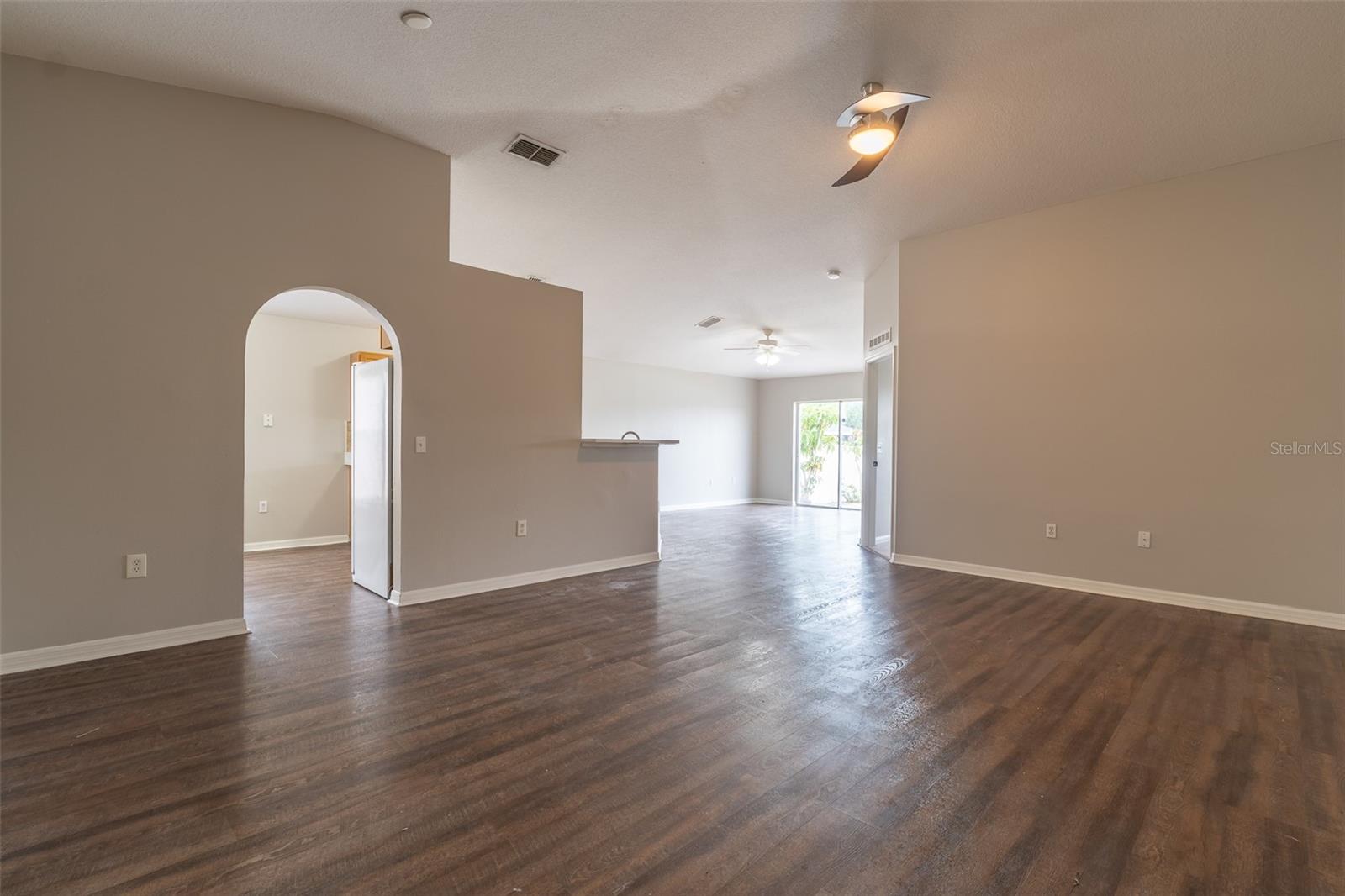 10917 Banyan Wood, Riverview, FL 33579