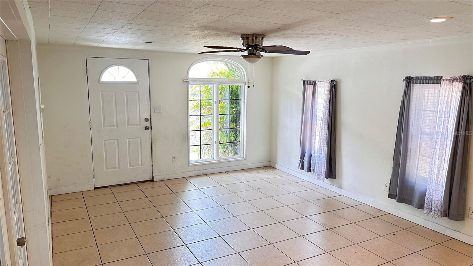 5891 93rd, Pinellas Park, FL 33782