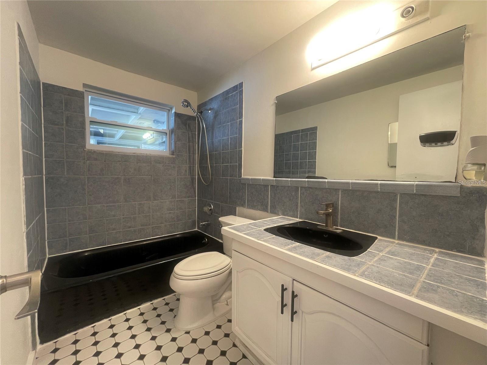 5891 93rd, Pinellas Park, FL 33782