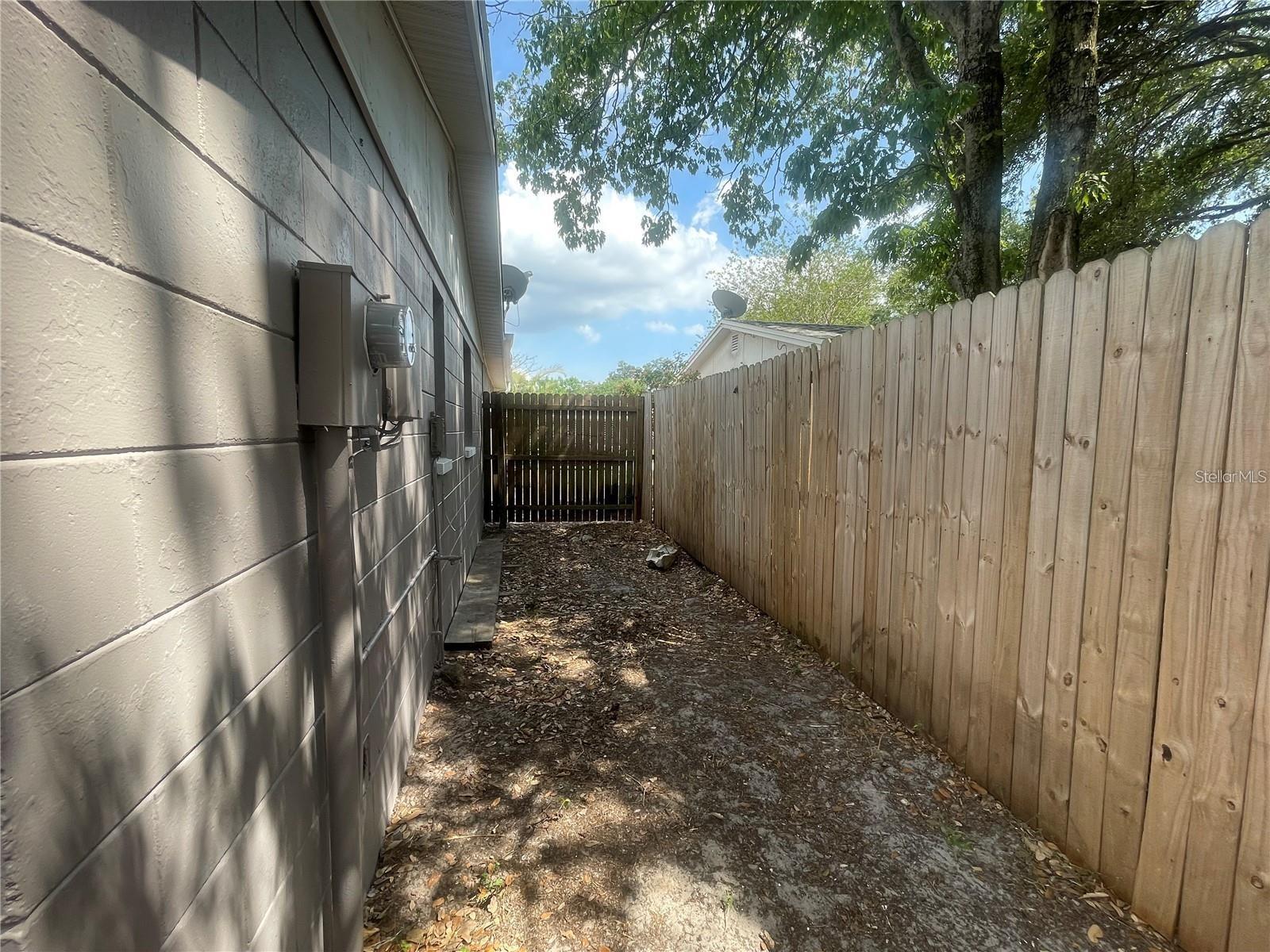5891 93rd, Pinellas Park, FL 33782