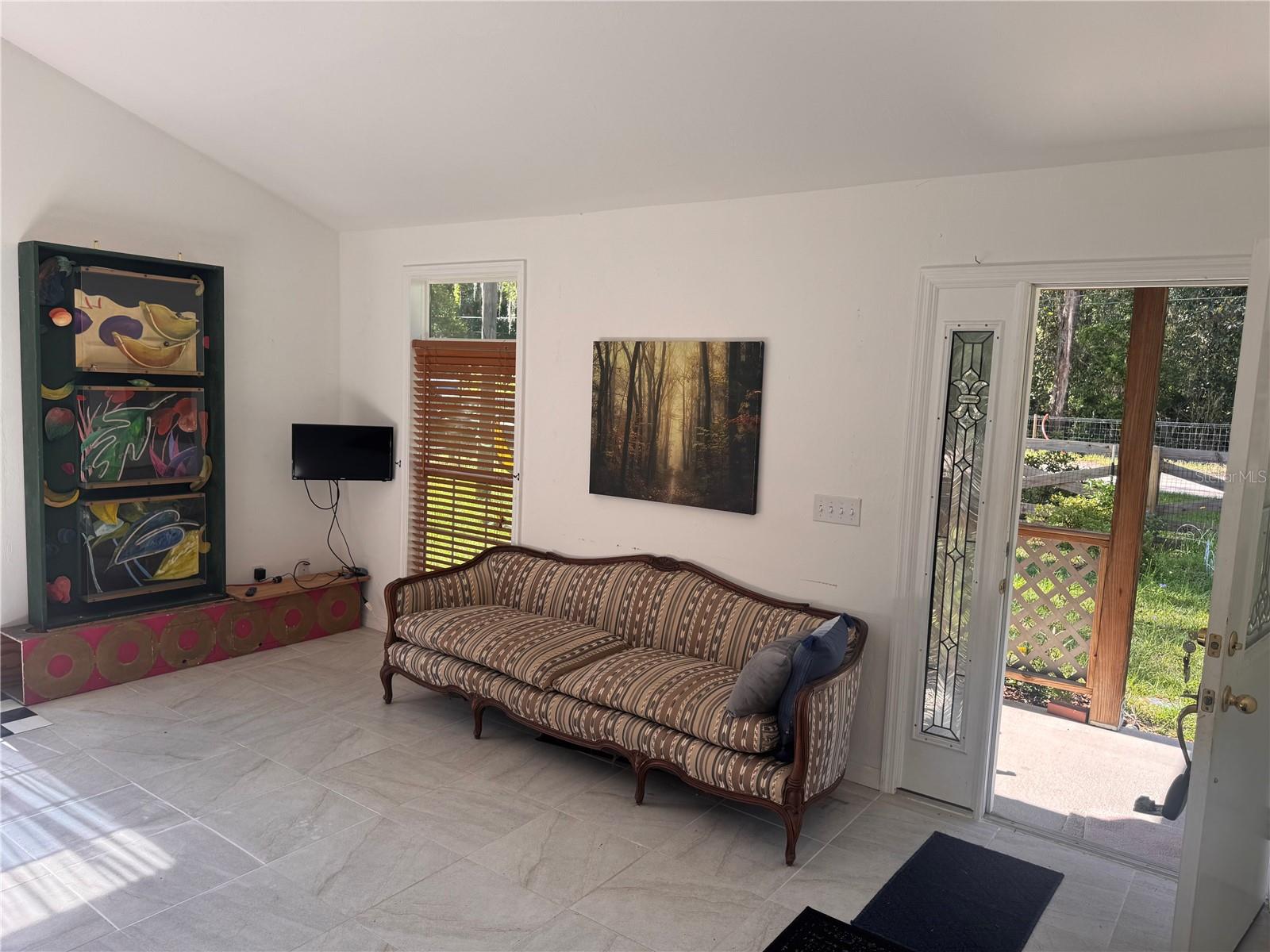 103 Grove, Melrose, FL 32666