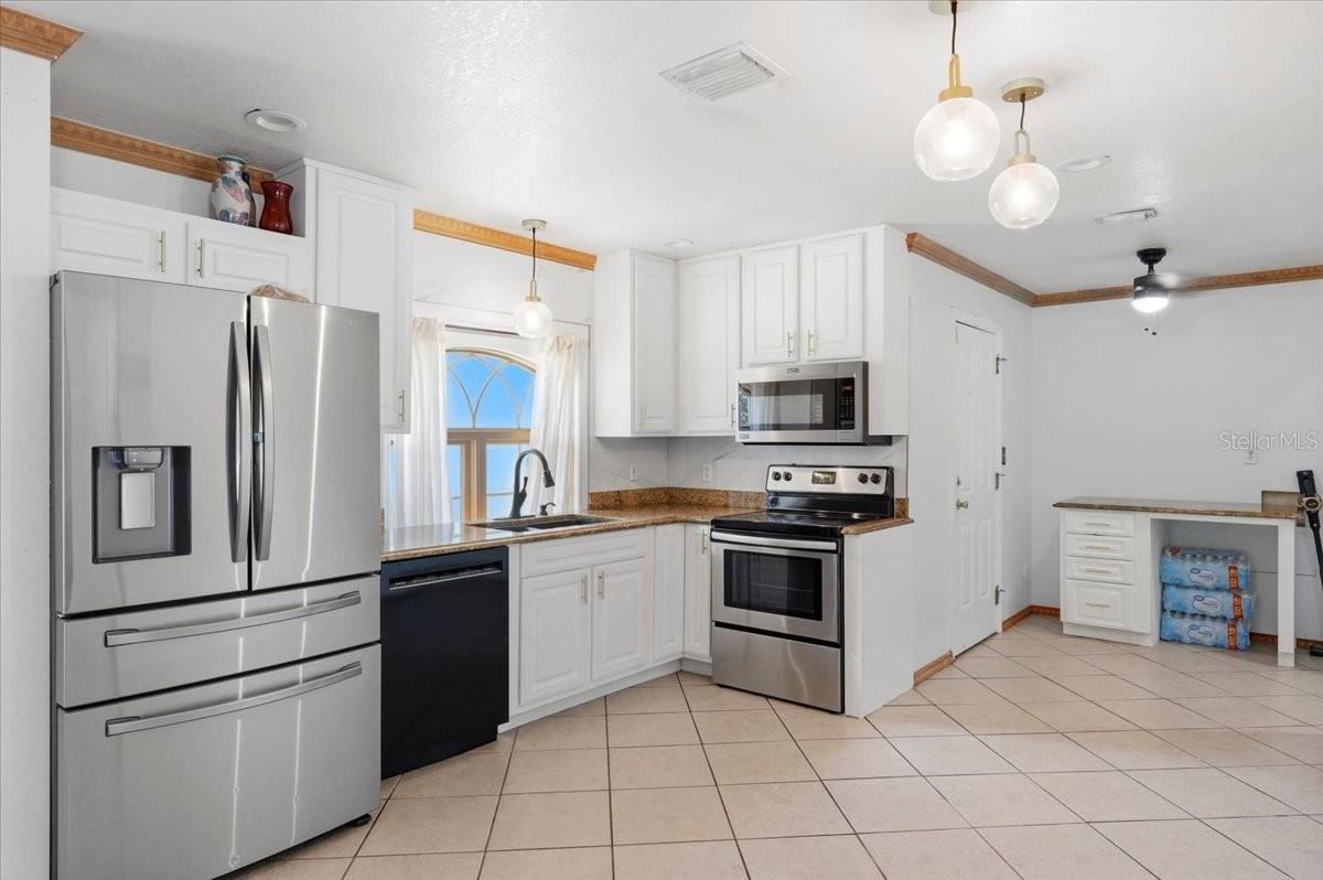 450 Pomelo, Lake Alfred, FL 33850