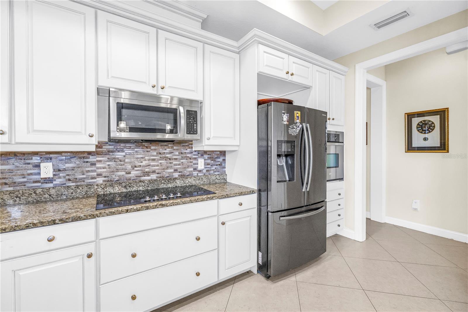 10 Franklin Unit 63d, St Petersburg, FL 33711