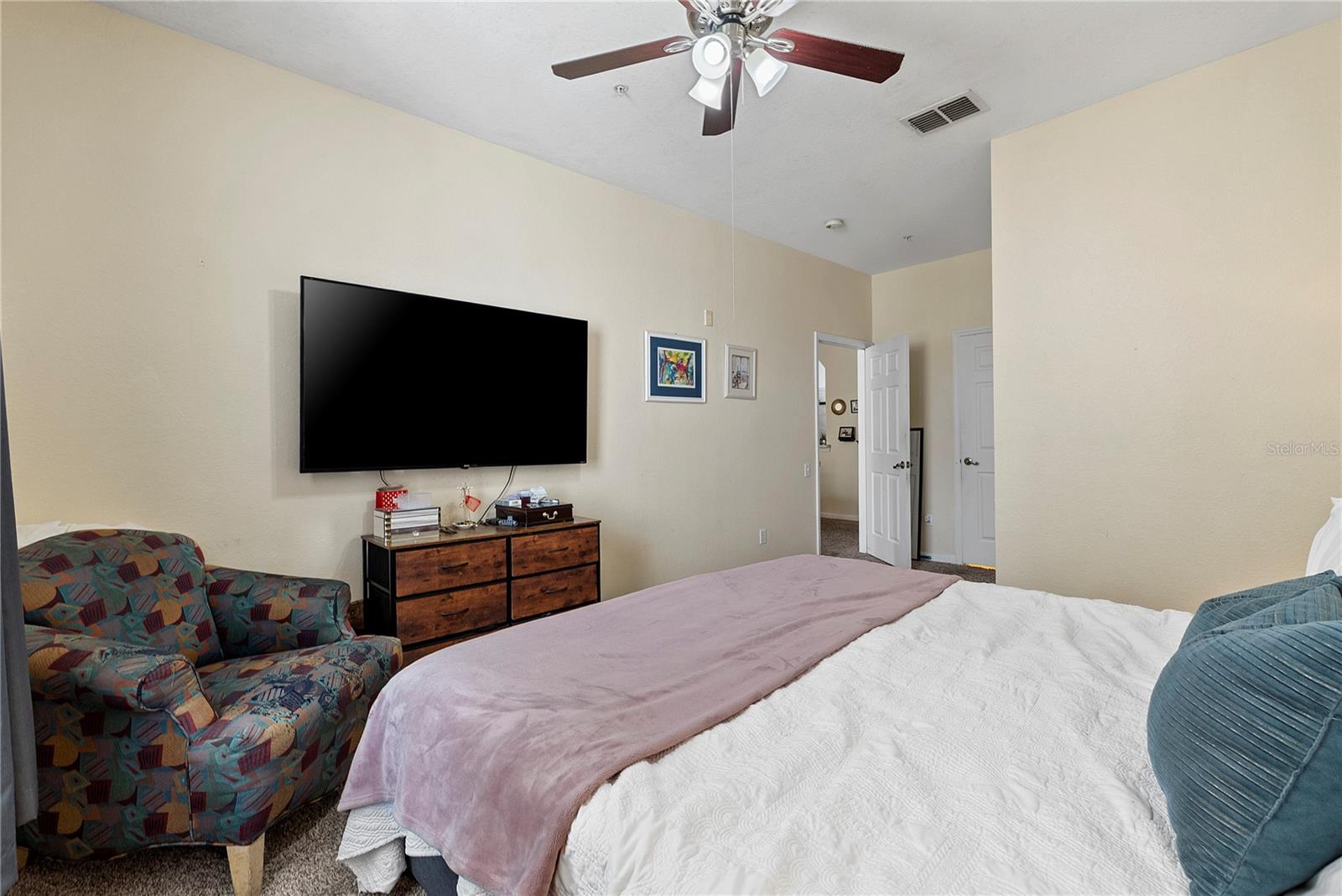8103 Coconut Palm Unit 205, Kissimmee, FL 34747