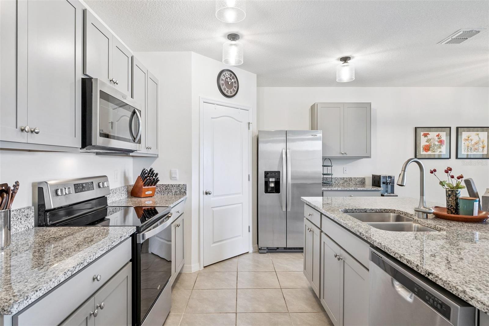5634 Winona, St Cloud, FL 34771