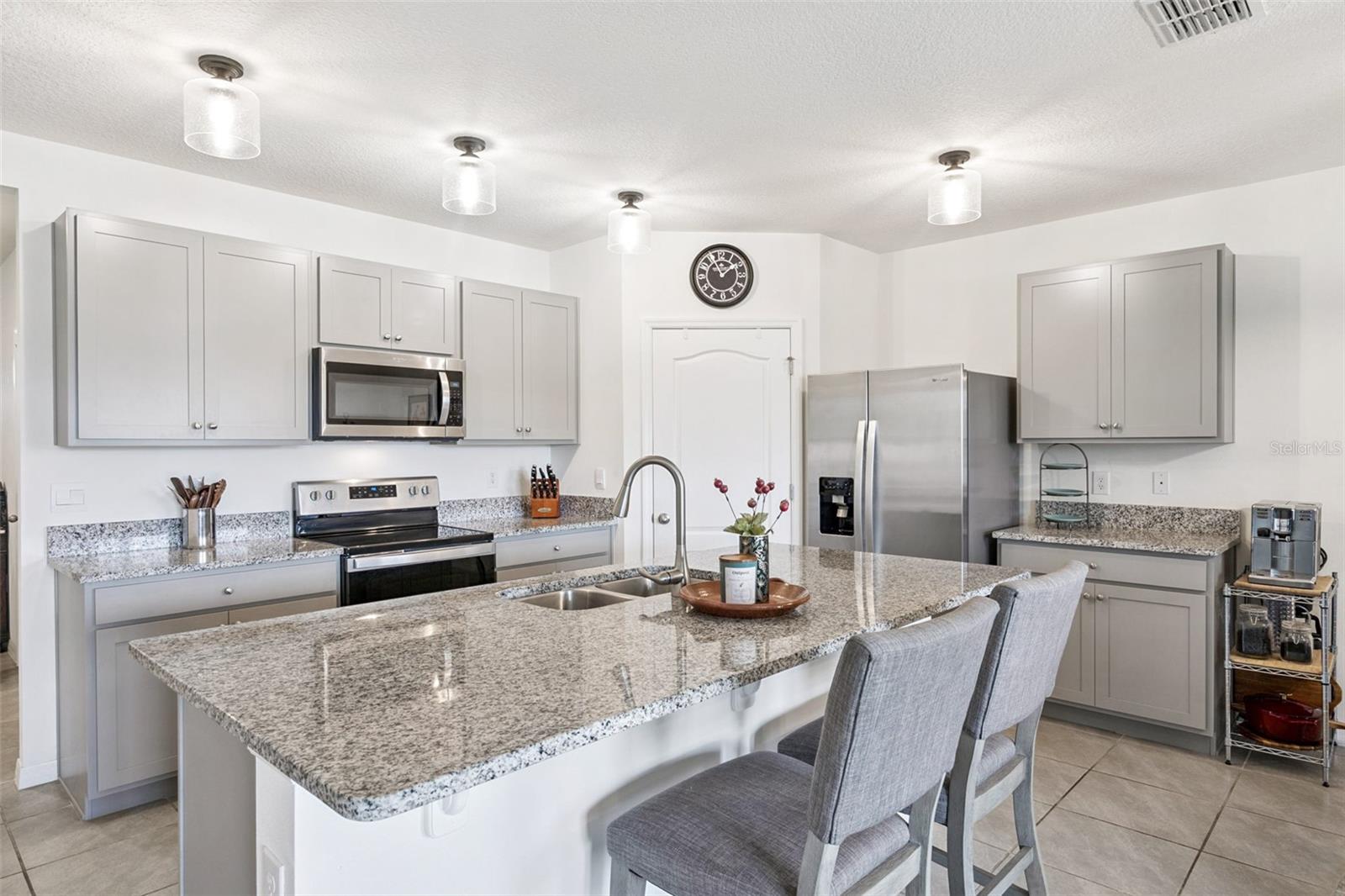 5634 Winona, St Cloud, FL 34771