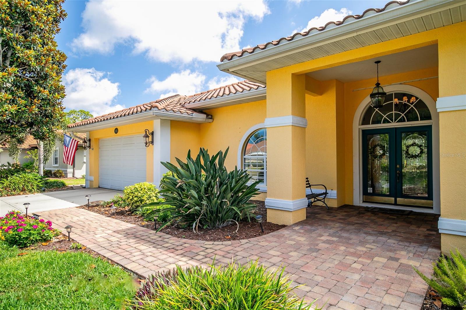 1956 White Feather, Nokomis, FL 34275