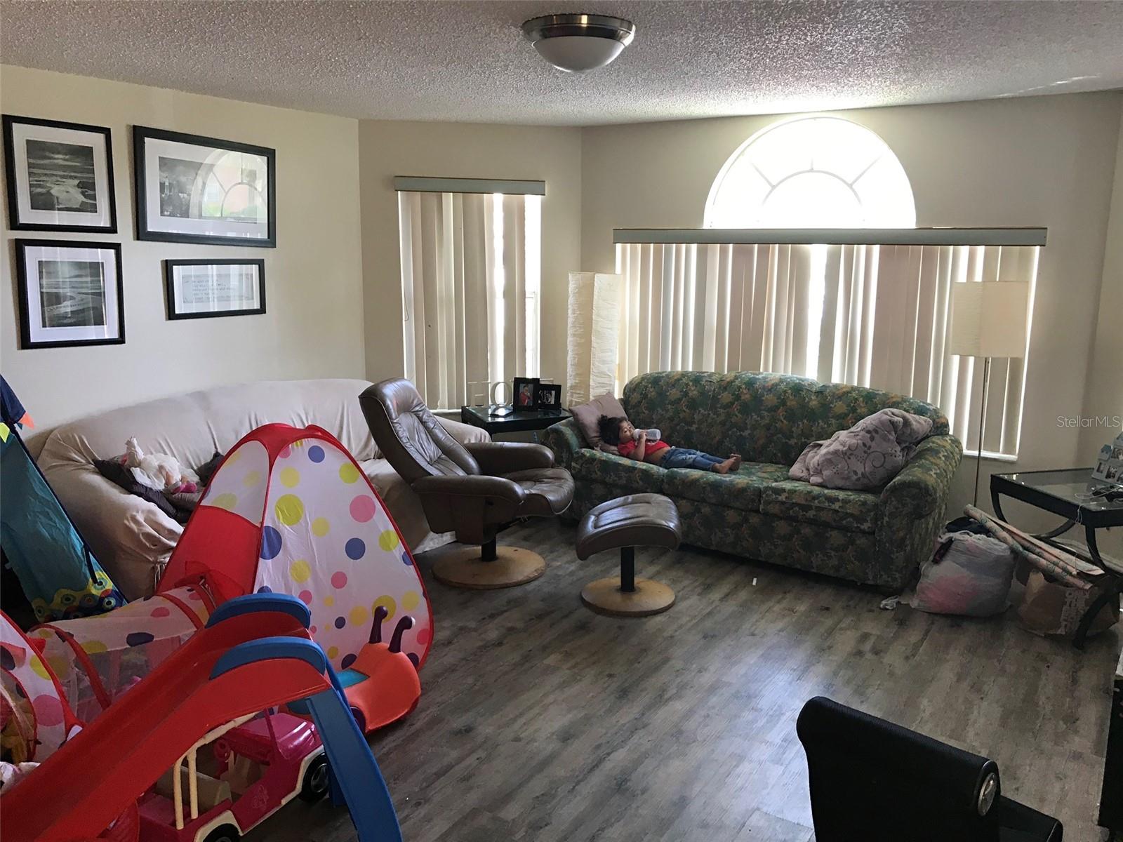 2468 Sweetwater Club Unit 111, Kissimmee, FL 34746