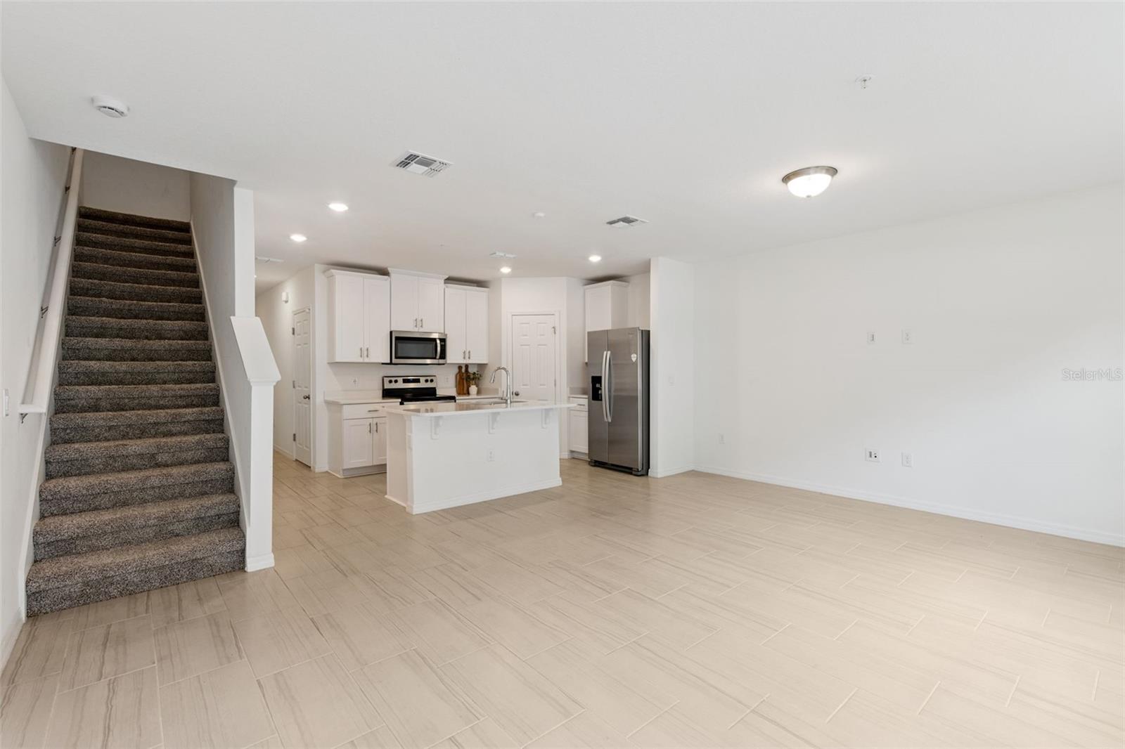 2097 Crape Jasmine, Orlando, FL 32824