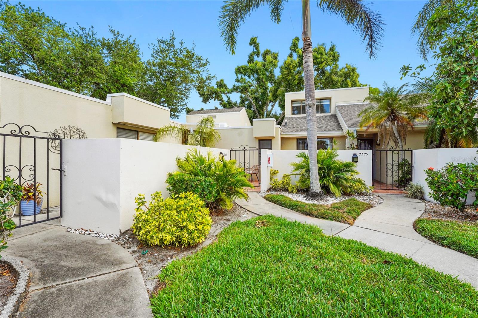 2383 Lakeside Unit D3, Sarasota, FL 34235