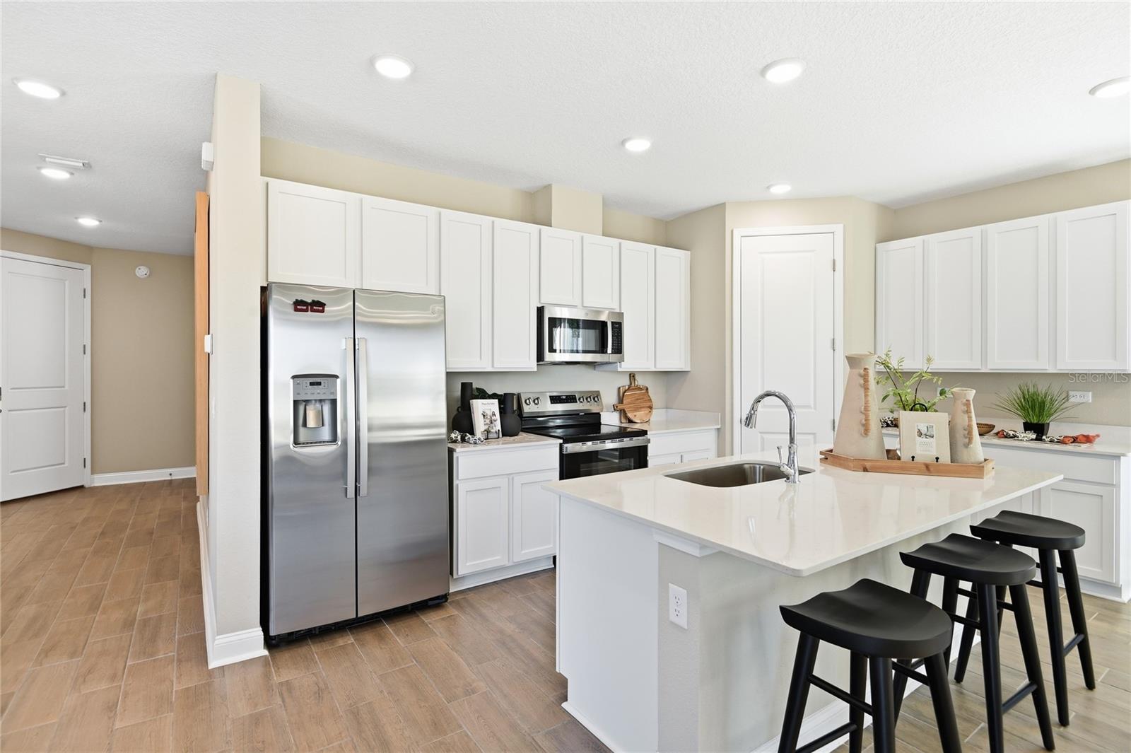 2530 29th, Palmetto, FL 34221