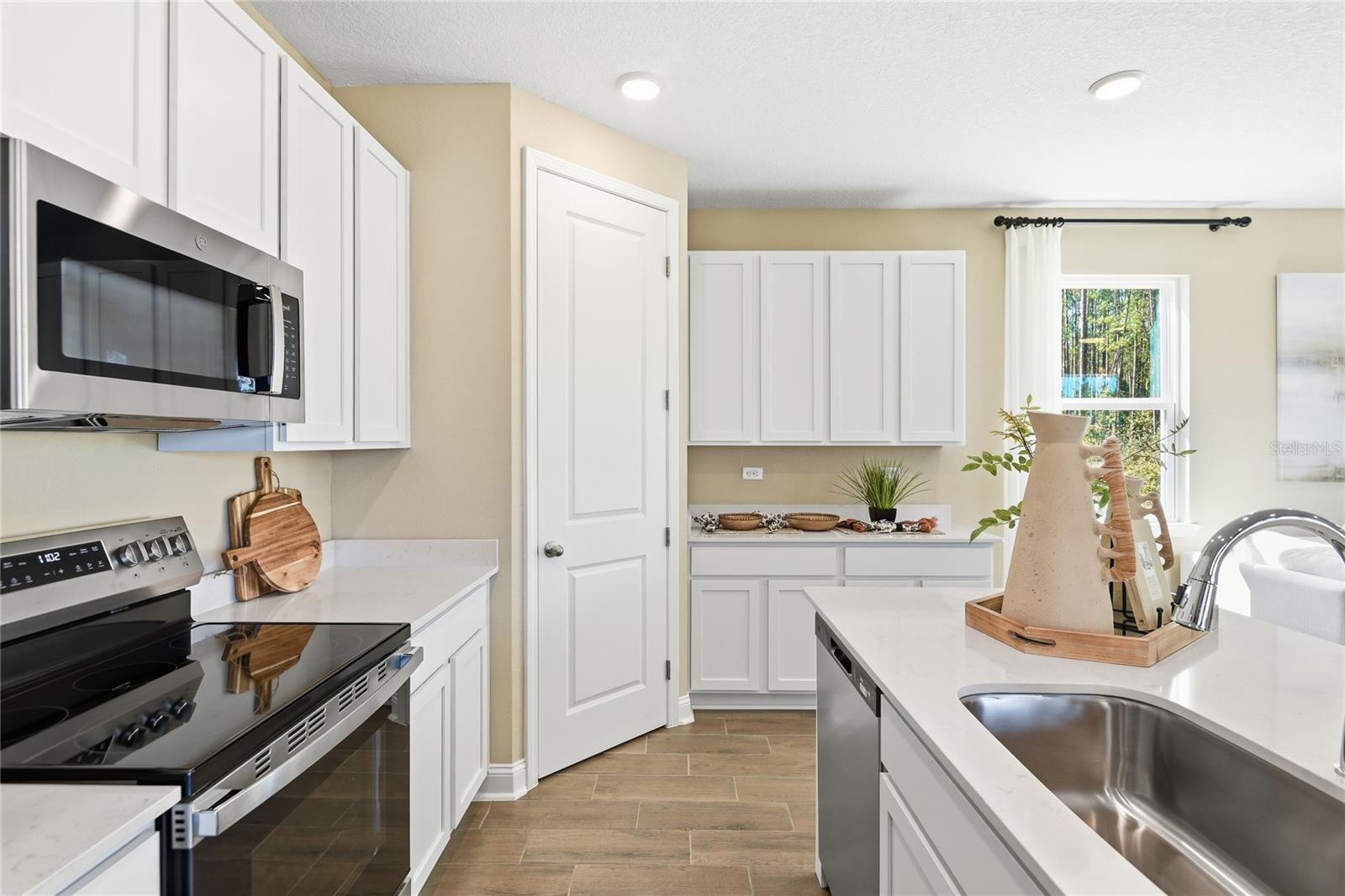 2530 29th, Palmetto, FL 34221