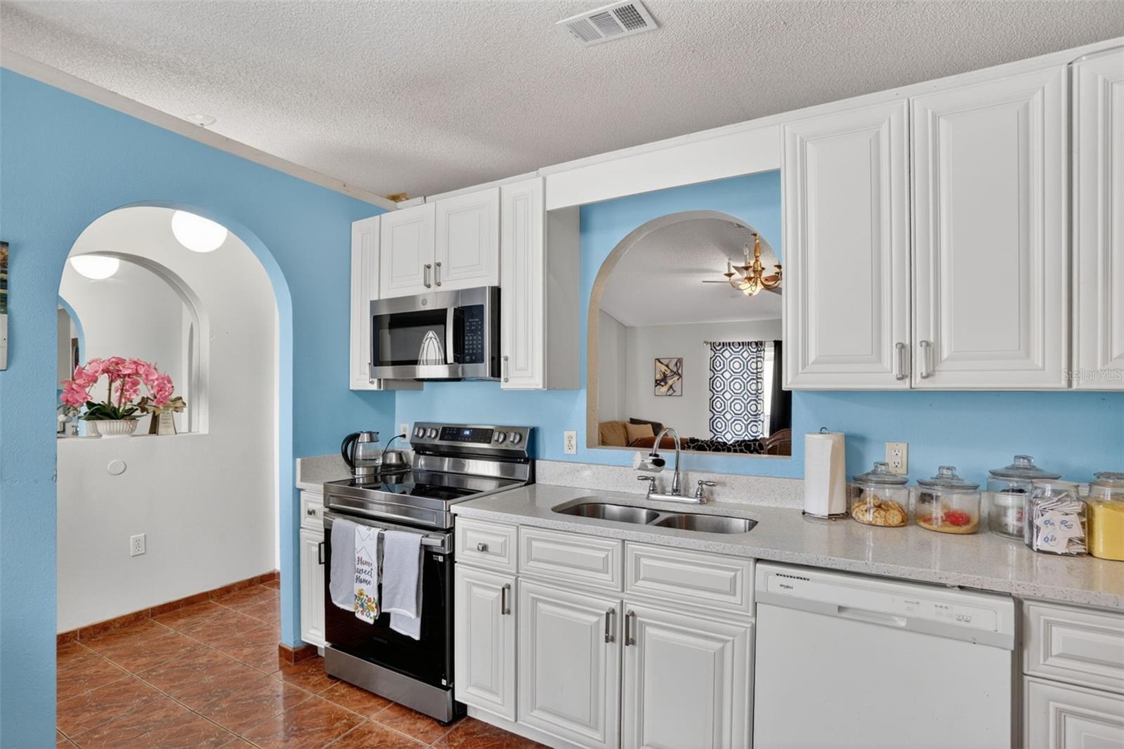 6820 Pomeroy, Orlando, FL 32810
