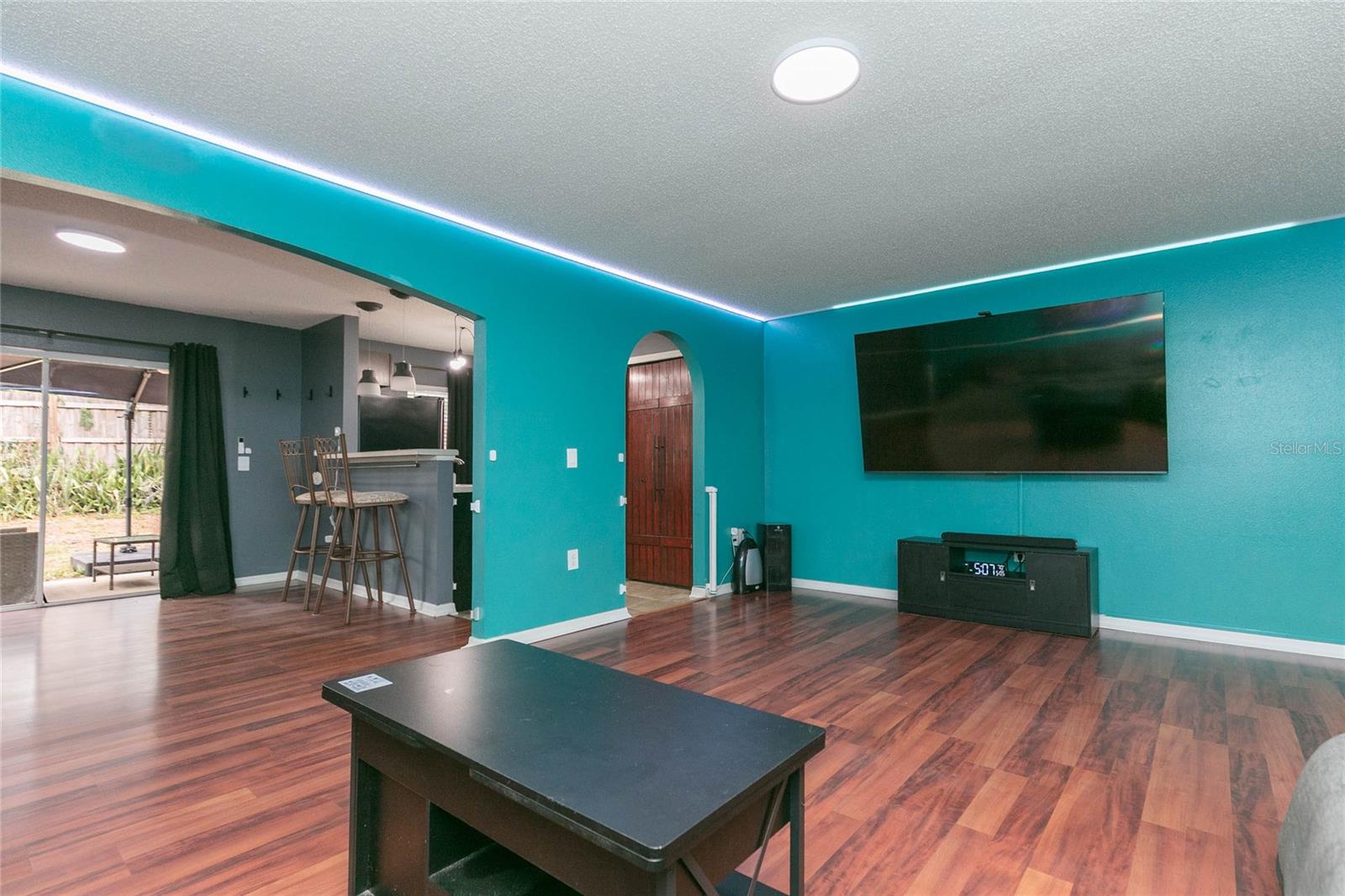 9922 Ashburn Lake, Tampa, FL 33610