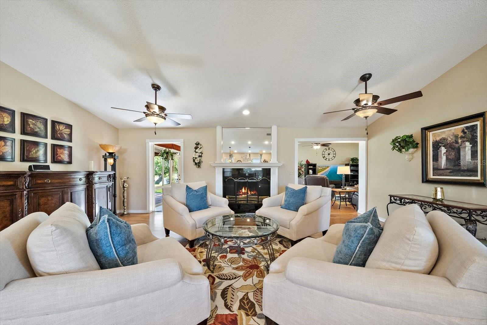 4352 Kingston, Sarasota, FL 34238