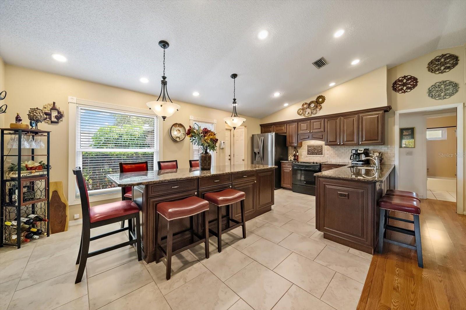 4352 Kingston, Sarasota, FL 34238