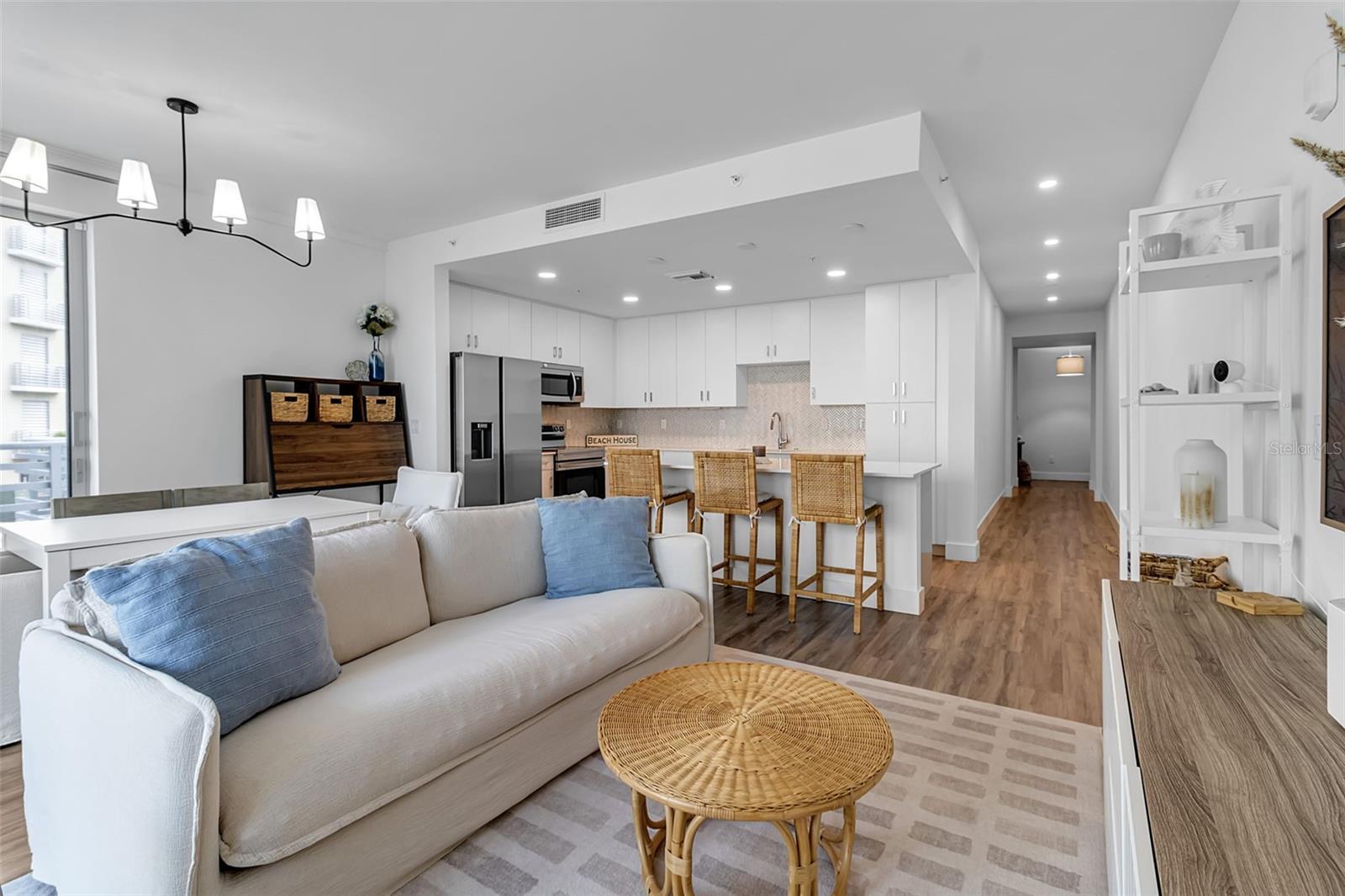 1703 Tamiami Unit 211, Sarasota, FL 34234