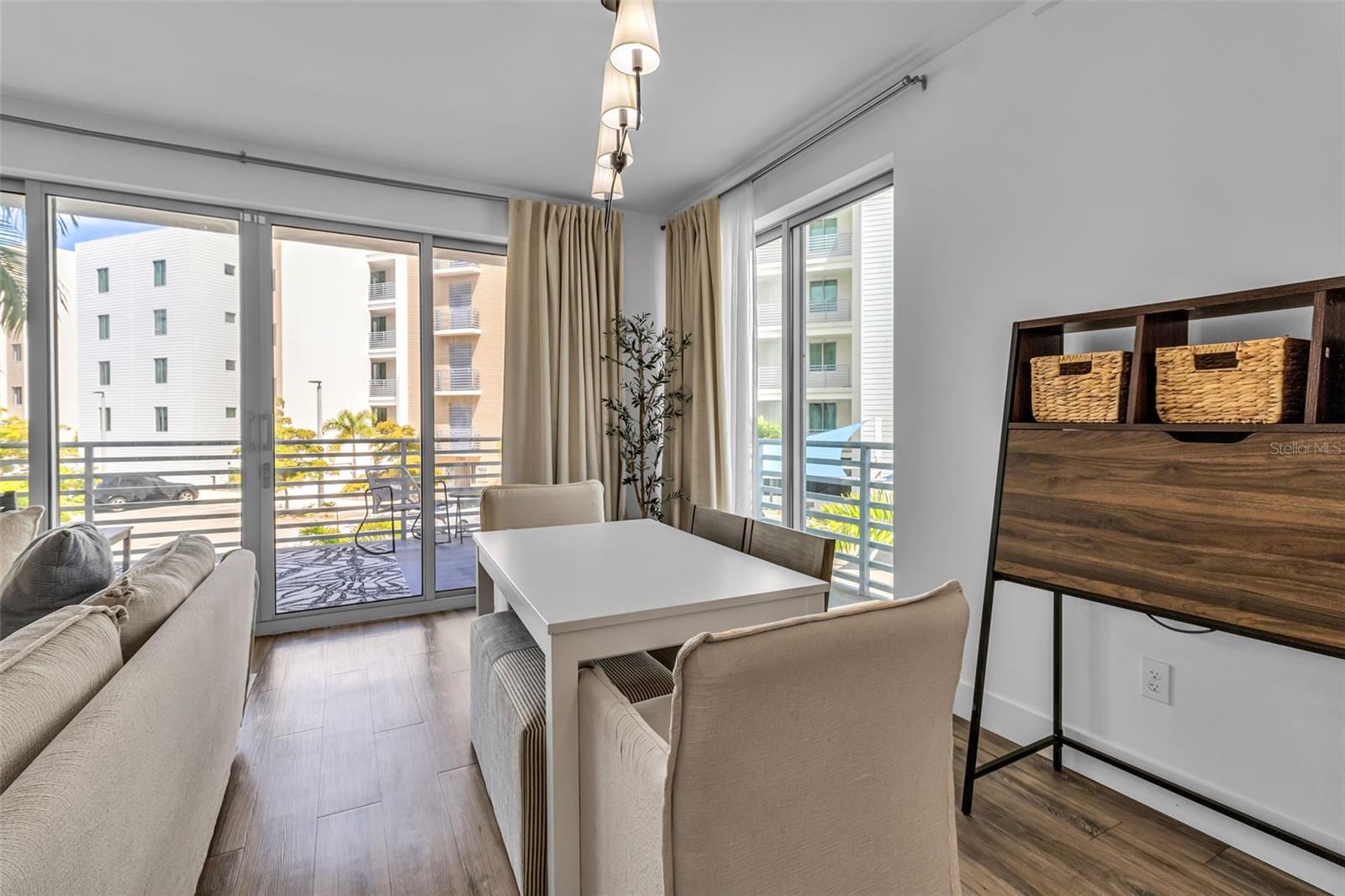 1703 Tamiami Unit 211, Sarasota, FL 34234