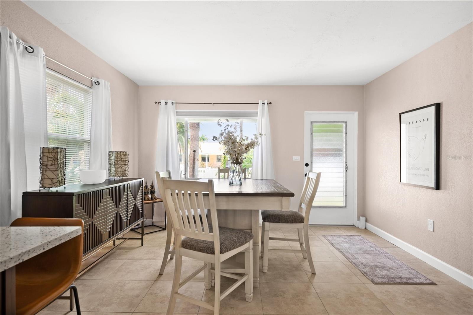 2920 57th, Gulfport, FL 33707