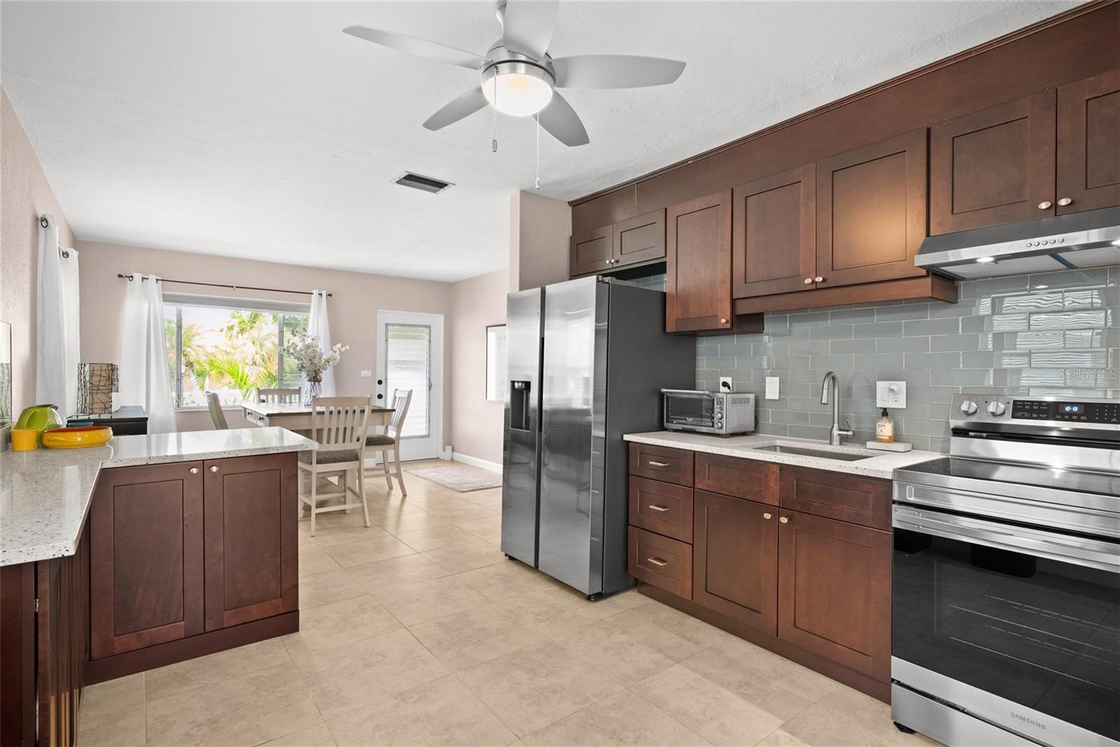2920 57th, Gulfport, FL 33707