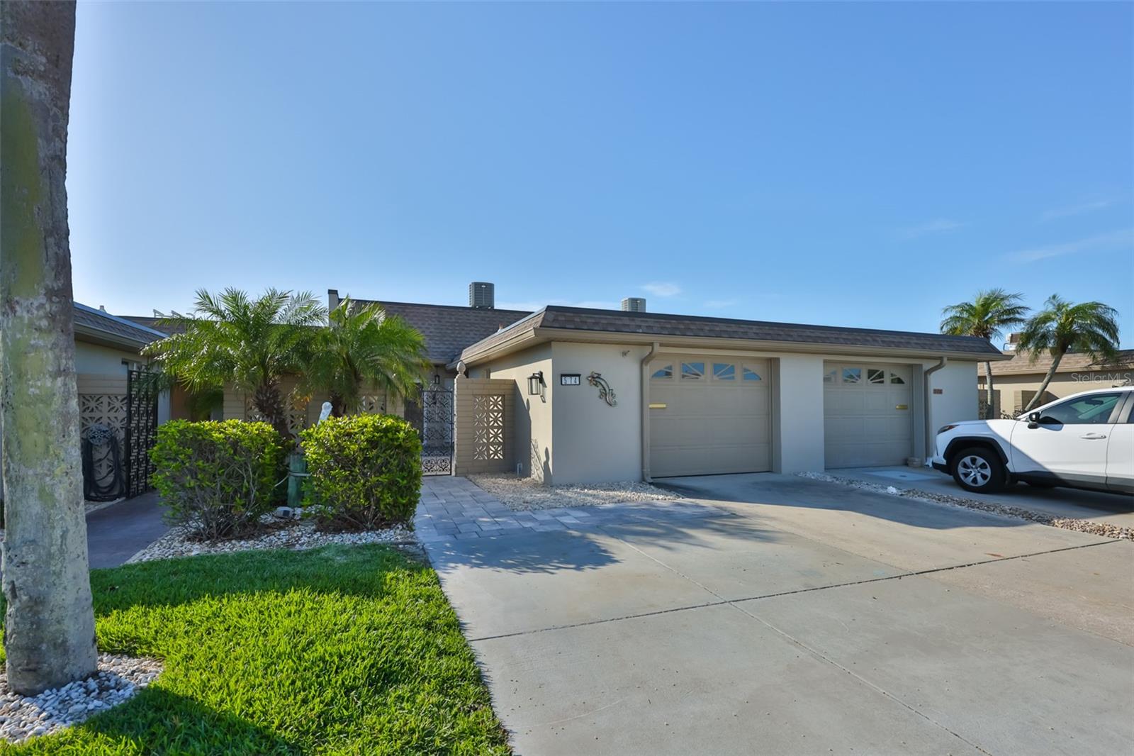 574 Boca Ciega Point Unit 2205, St Petersburg, FL 33708