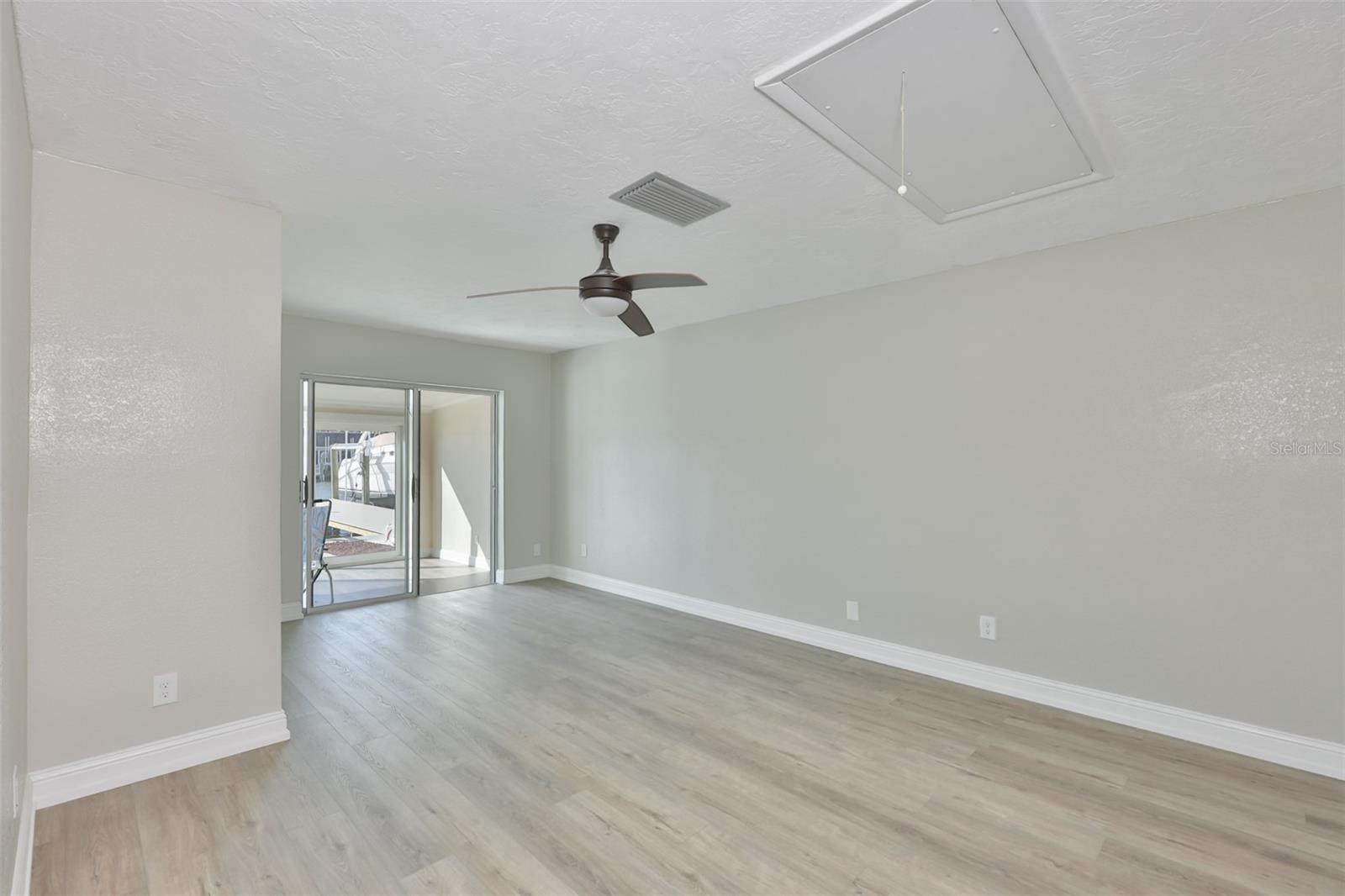 574 Boca Ciega Point Unit 2205, St Petersburg, FL 33708