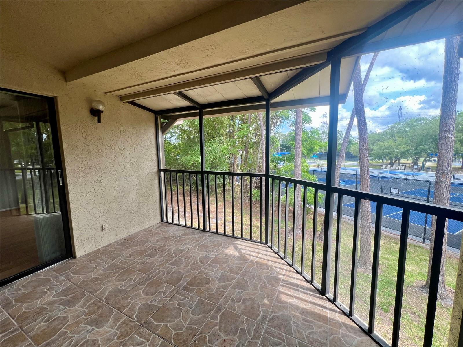 142 Woodlake Wynde Unit 48, Oldsmar, FL 34677