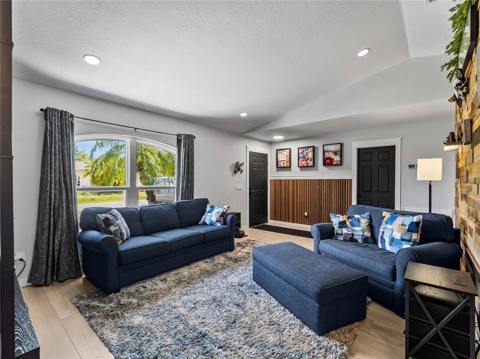 1729 Milan, North Port, FL 34286