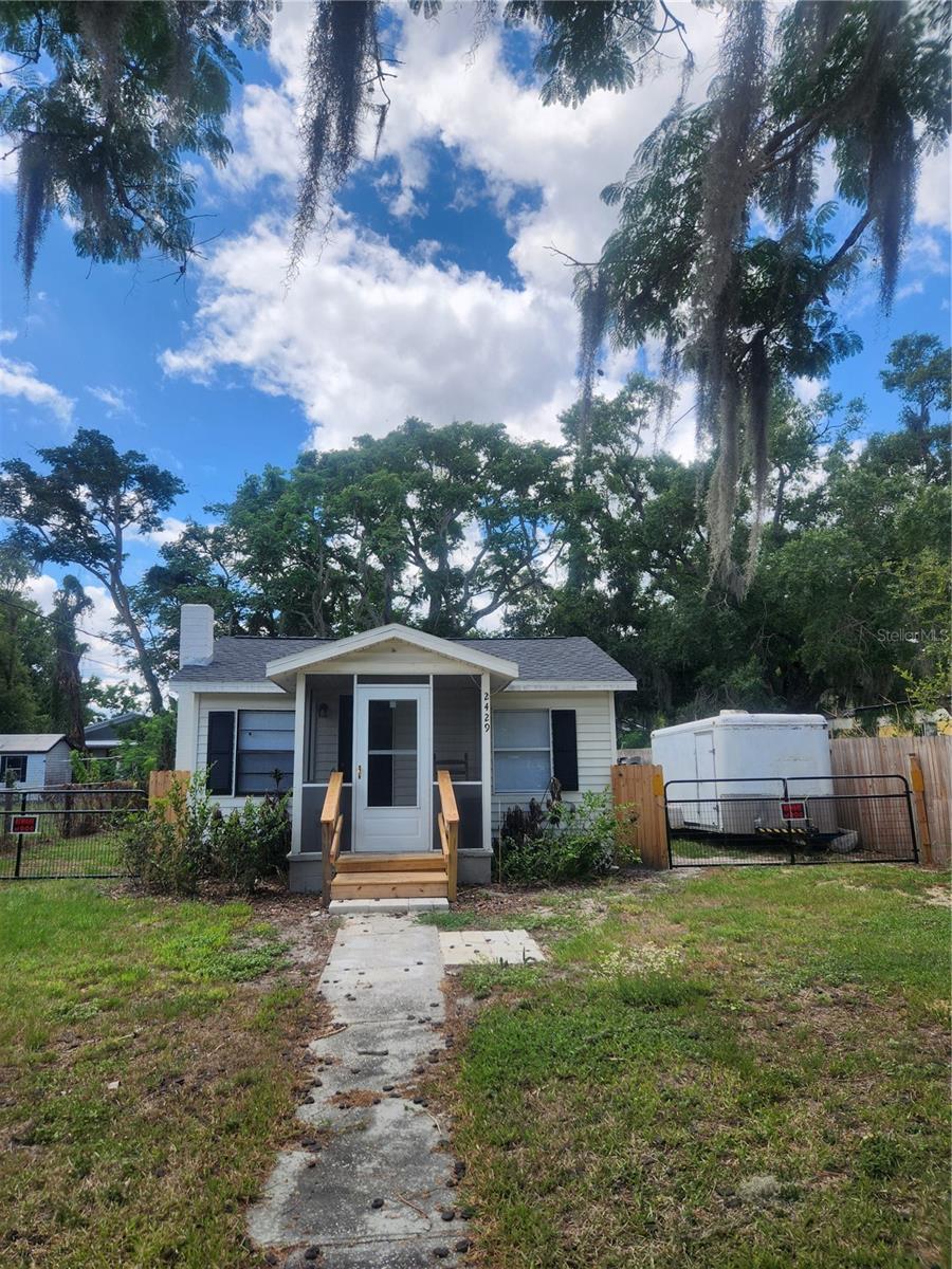 2429 Lakeview, Lakeland, FL 33801