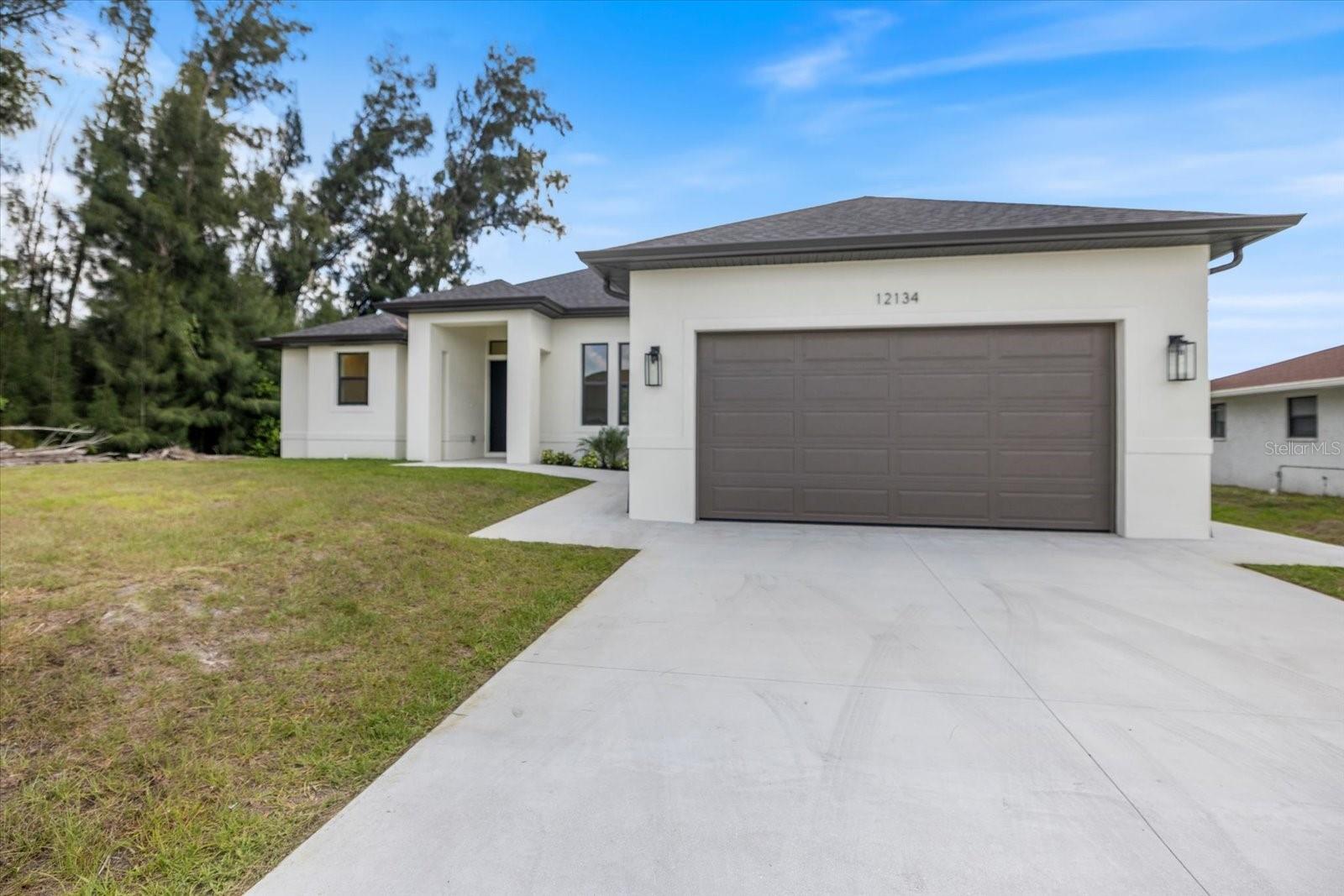 12134 Mallorca, North Port, FL 34287