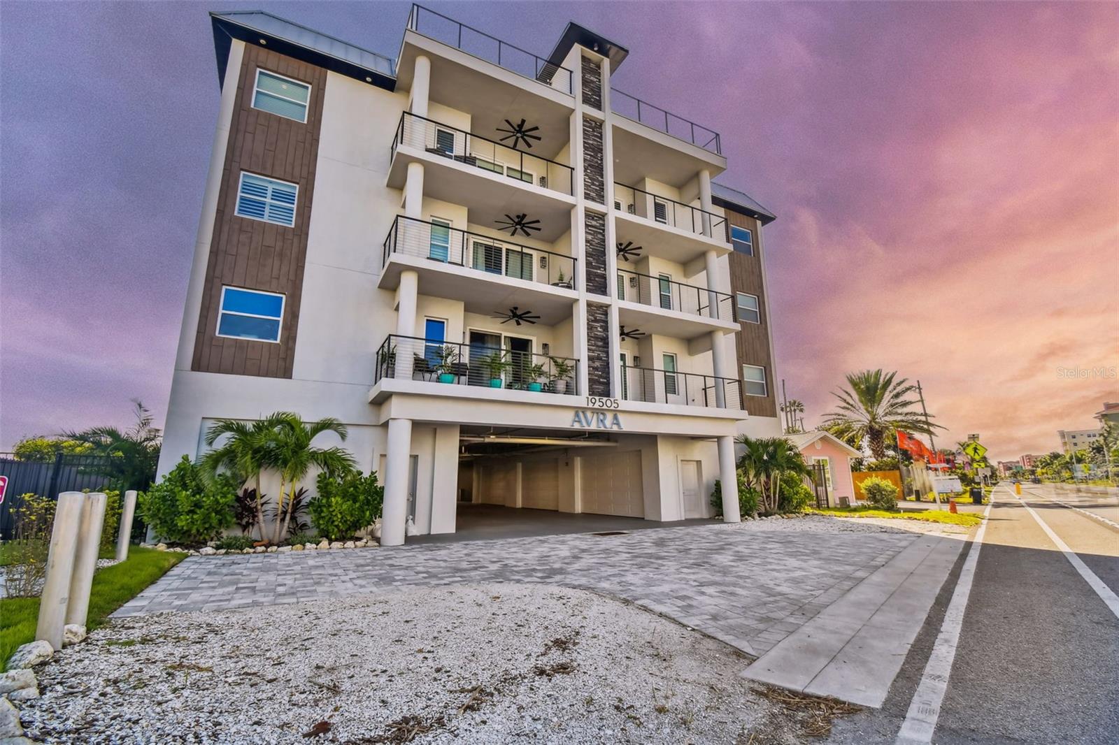 19505 Gulf Unit 404, Indian Shores, FL 33785