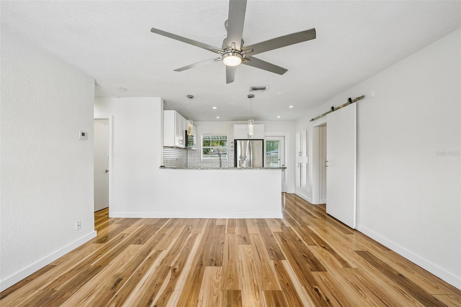784 87th, St Petersburg, FL 33702