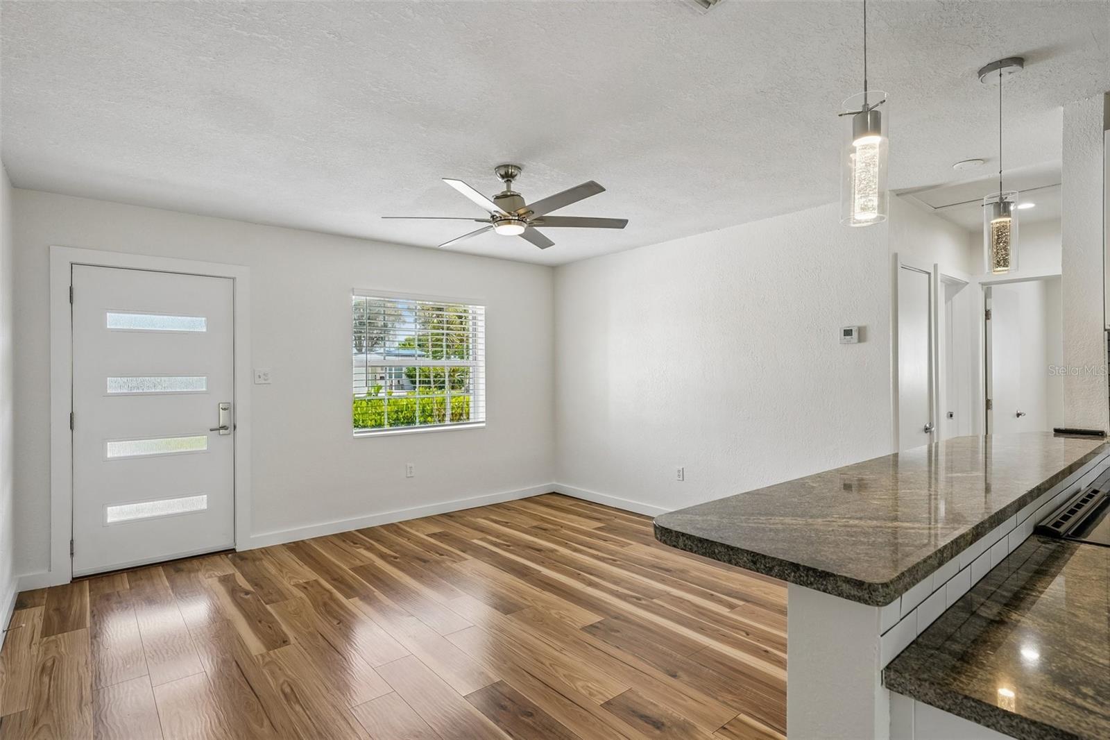 784 87th, St Petersburg, FL 33702