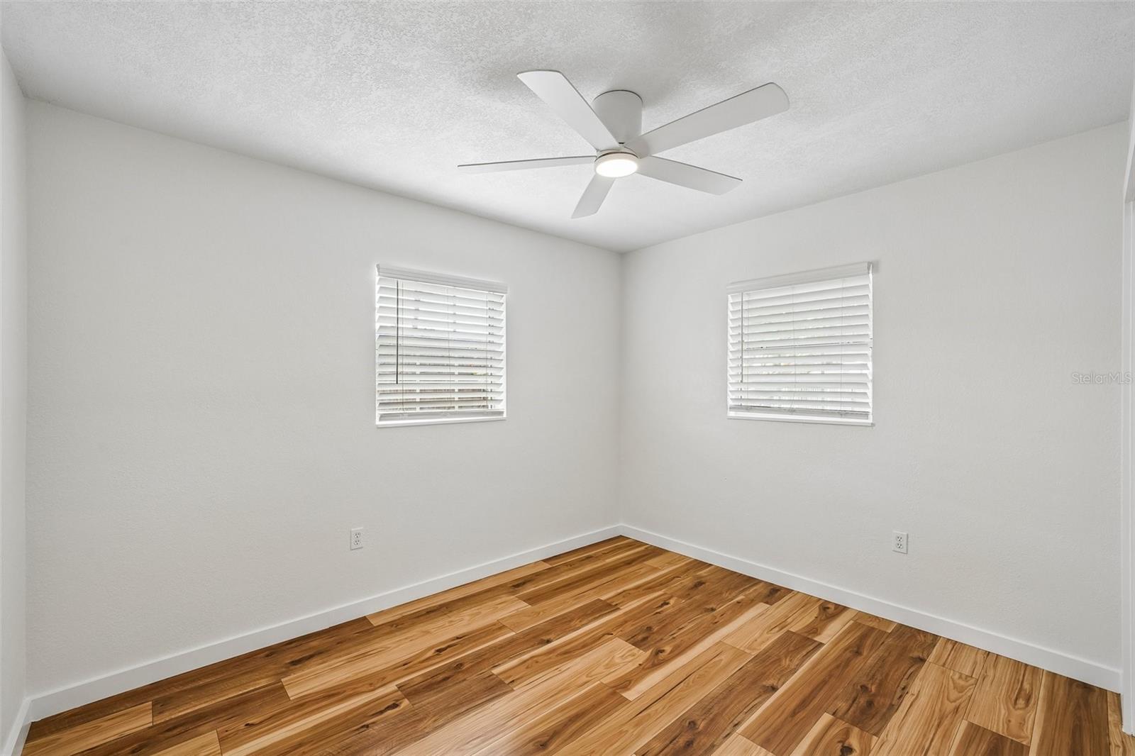 784 87th, St Petersburg, FL 33702