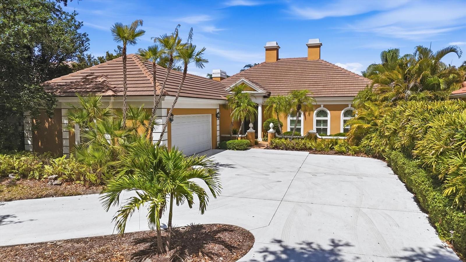 84 Cayman Isles, Englewood, FL 34223