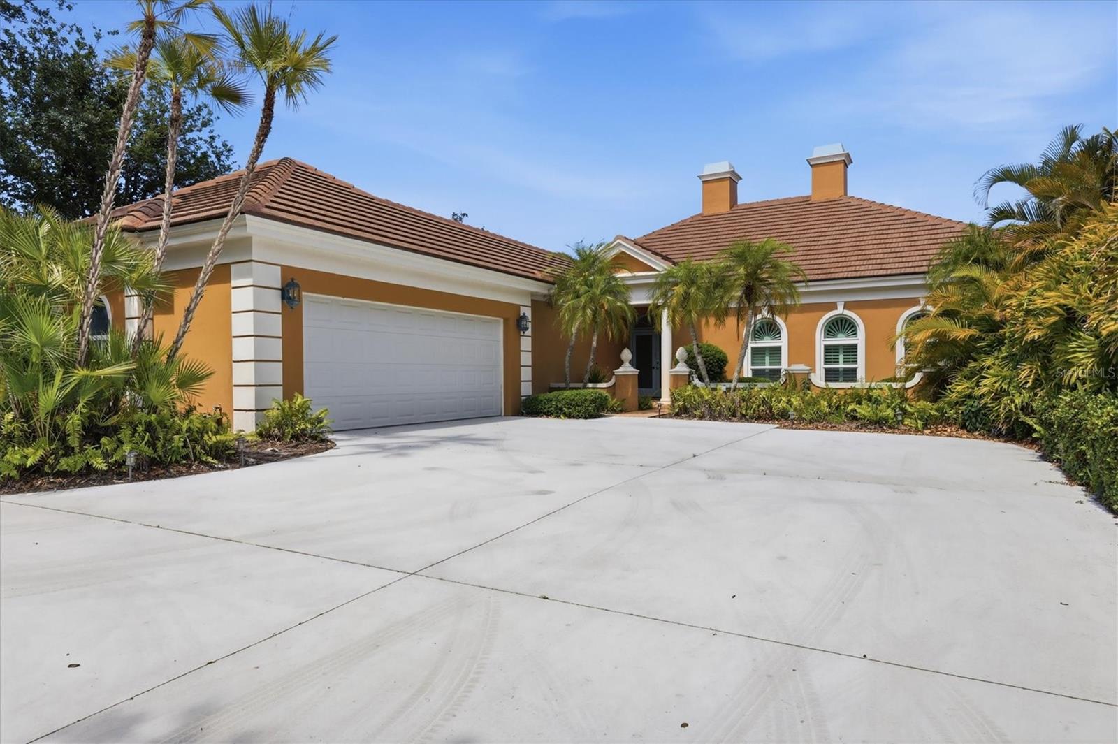 84 Cayman Isles, Englewood, FL 34223