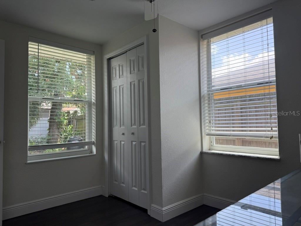 1512 Kirby, Tampa, FL 33604